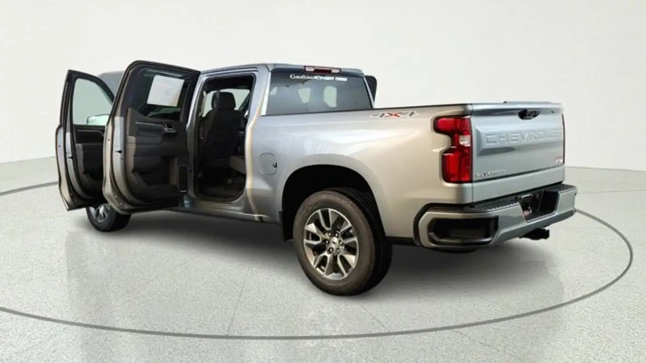 Chevrolet Silverado 1500 снимка Chevrolet Silverado 1500