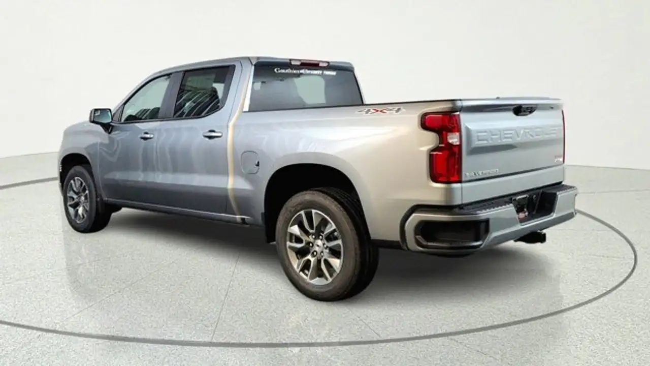 Chevrolet Silverado 1500 снимка Chevrolet Silverado 1500