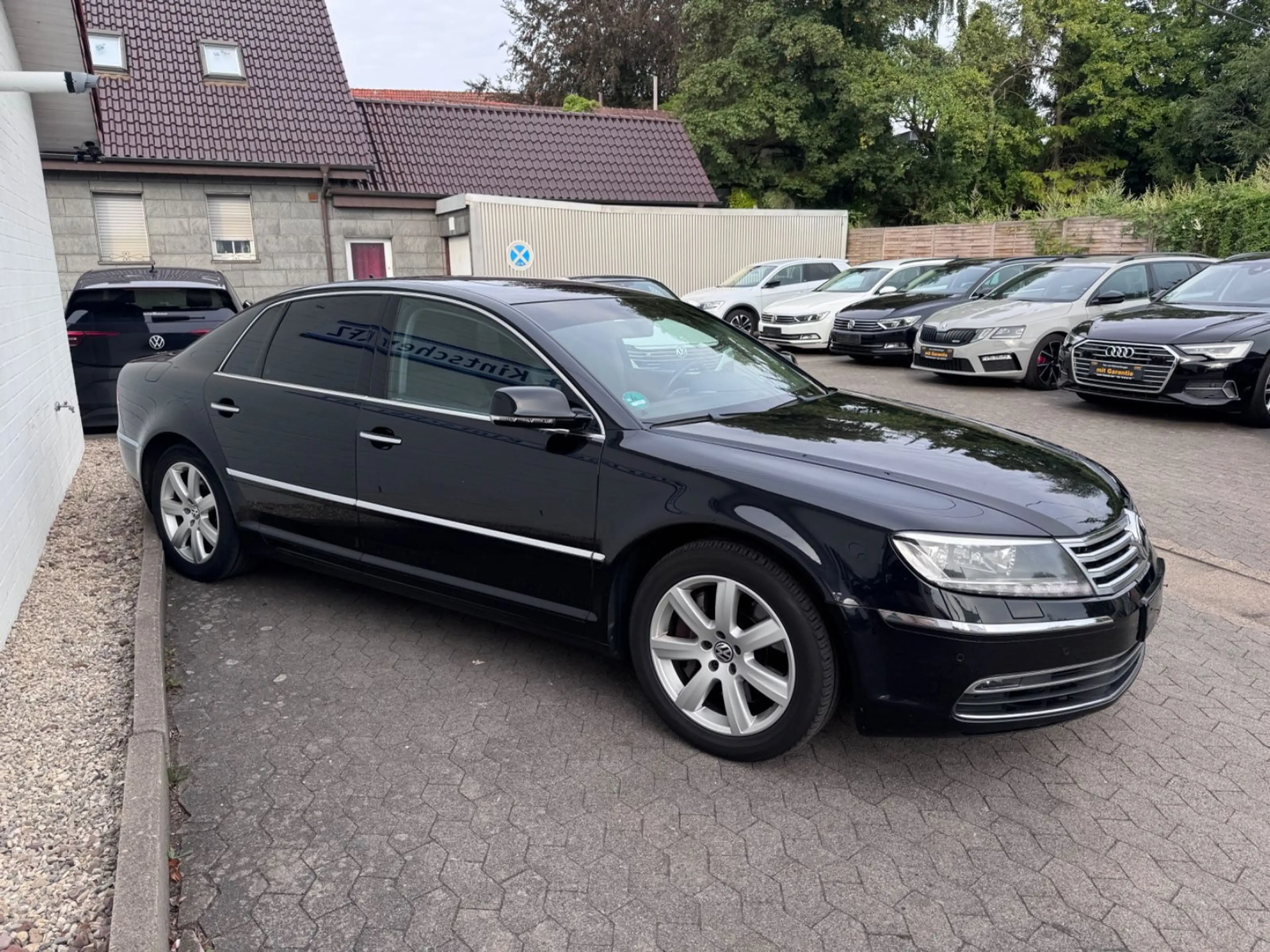 Volkswagen Phaeton V6 TDI Pano Dynaudio LEder Vienna Bi-Xen — photo 3