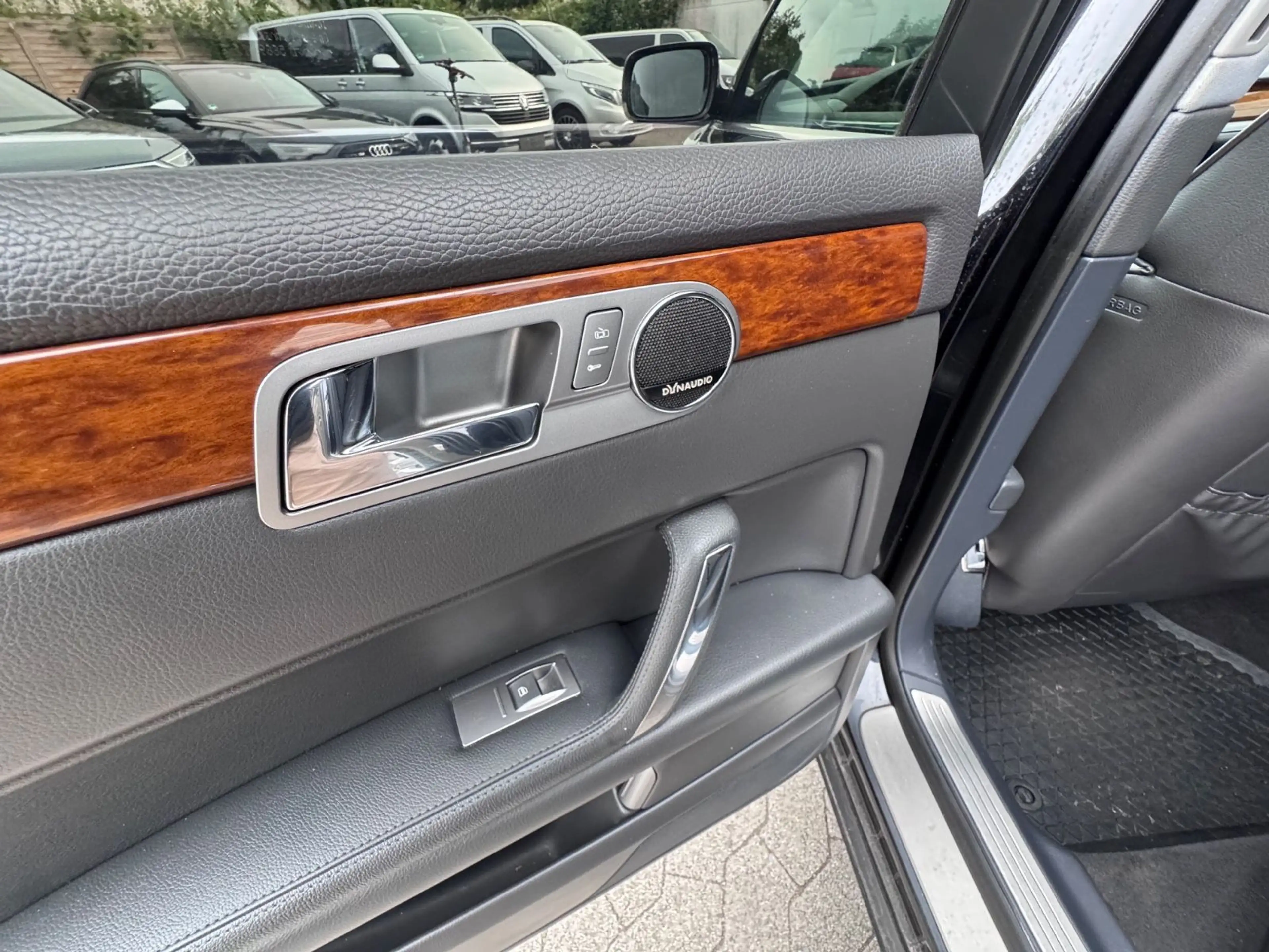 Volkswagen Phaeton V6 TDI Pano Dynaudio LEder Vienna Bi-Xen — photo 5