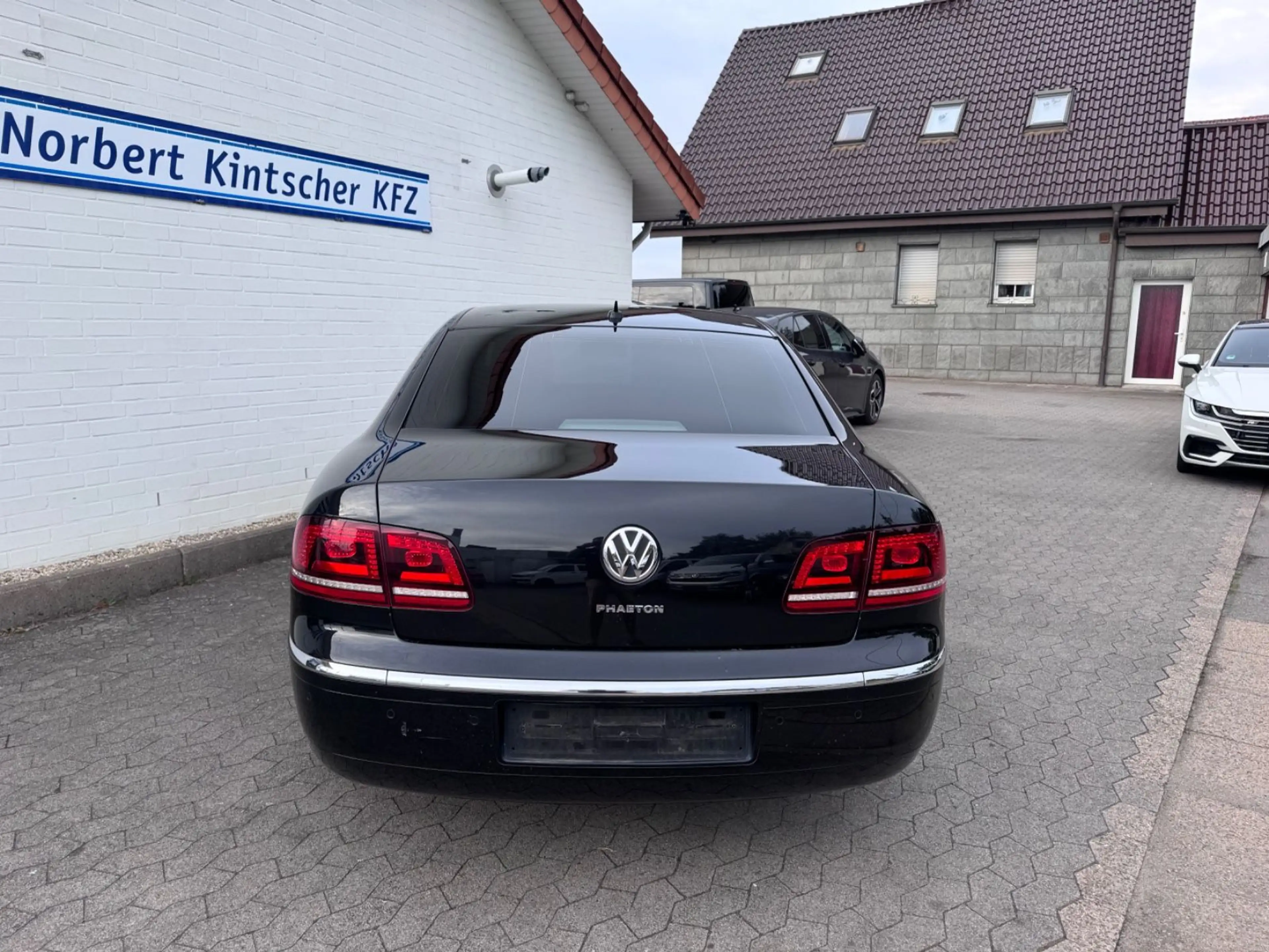 Volkswagen Phaeton V6 TDI Pano Dynaudio LEder Vienna Bi-Xen — photo 9