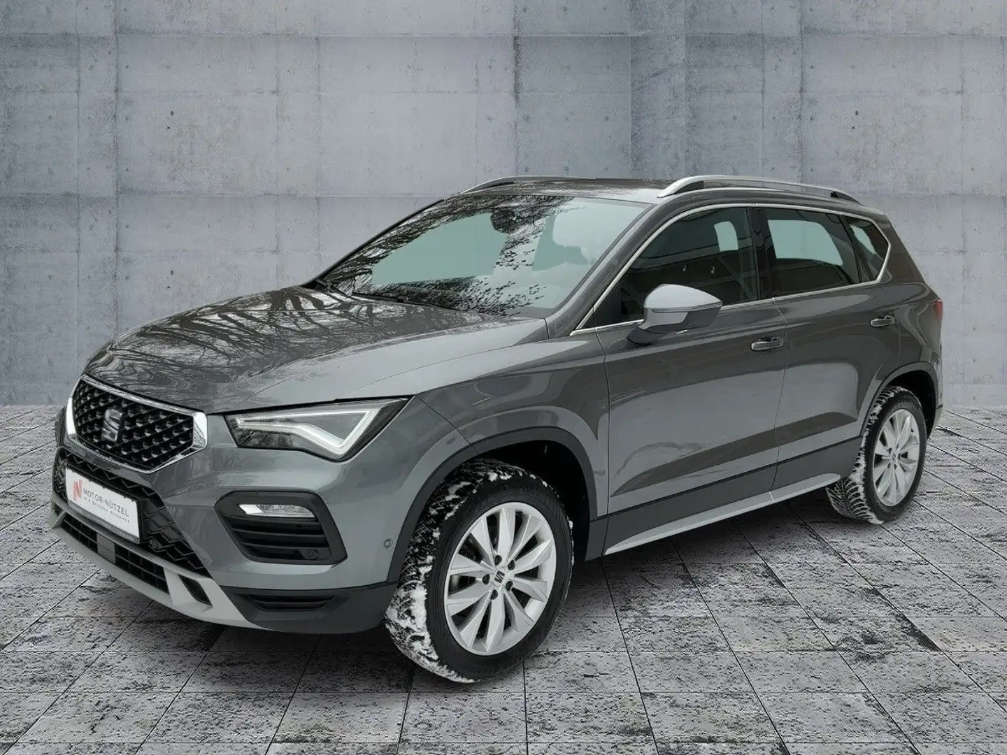SEAT Ateca 1.5 TSI DSG XPERIENCE LED+NAVI+APP+ACC+SHZ Grau - 2