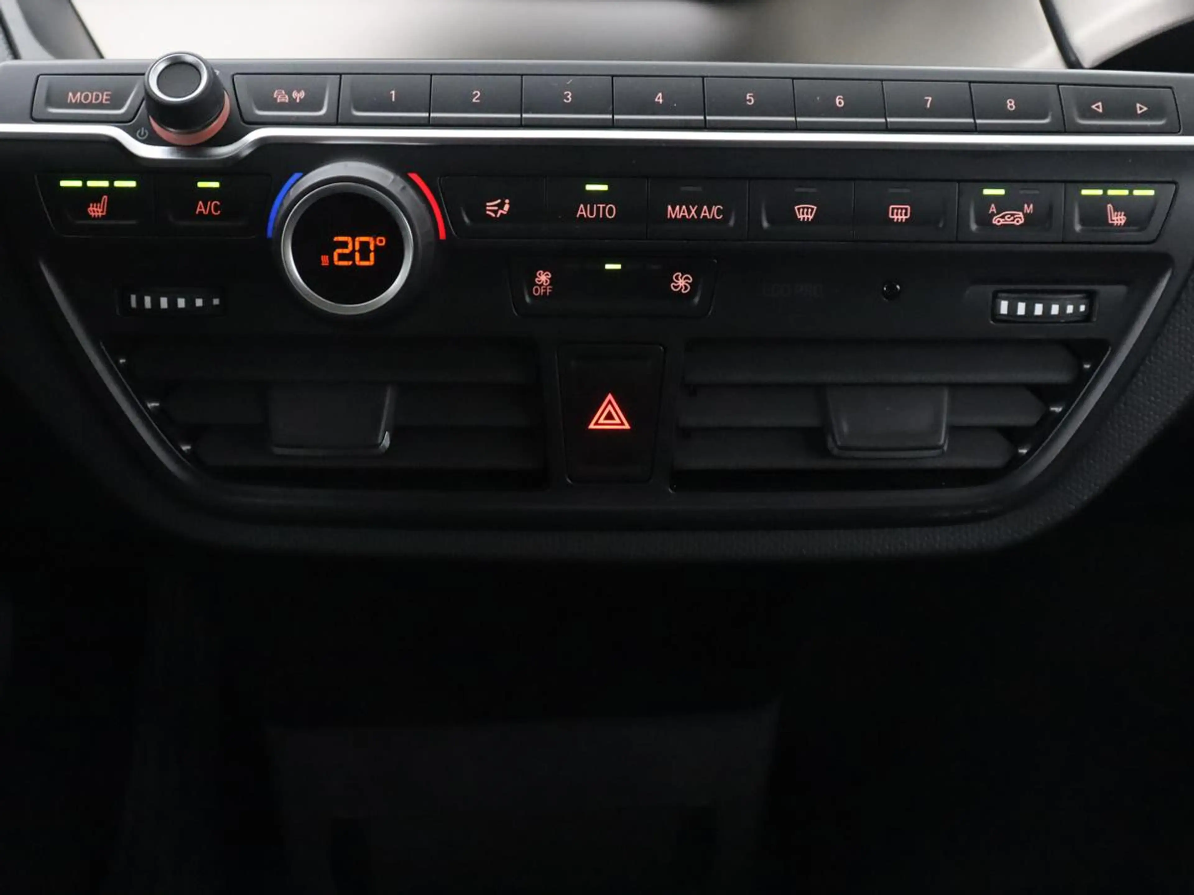 BMW i3 Basis 120Ah 42 kWh | SOH 85 % | Navigatie | LED | — photo 32