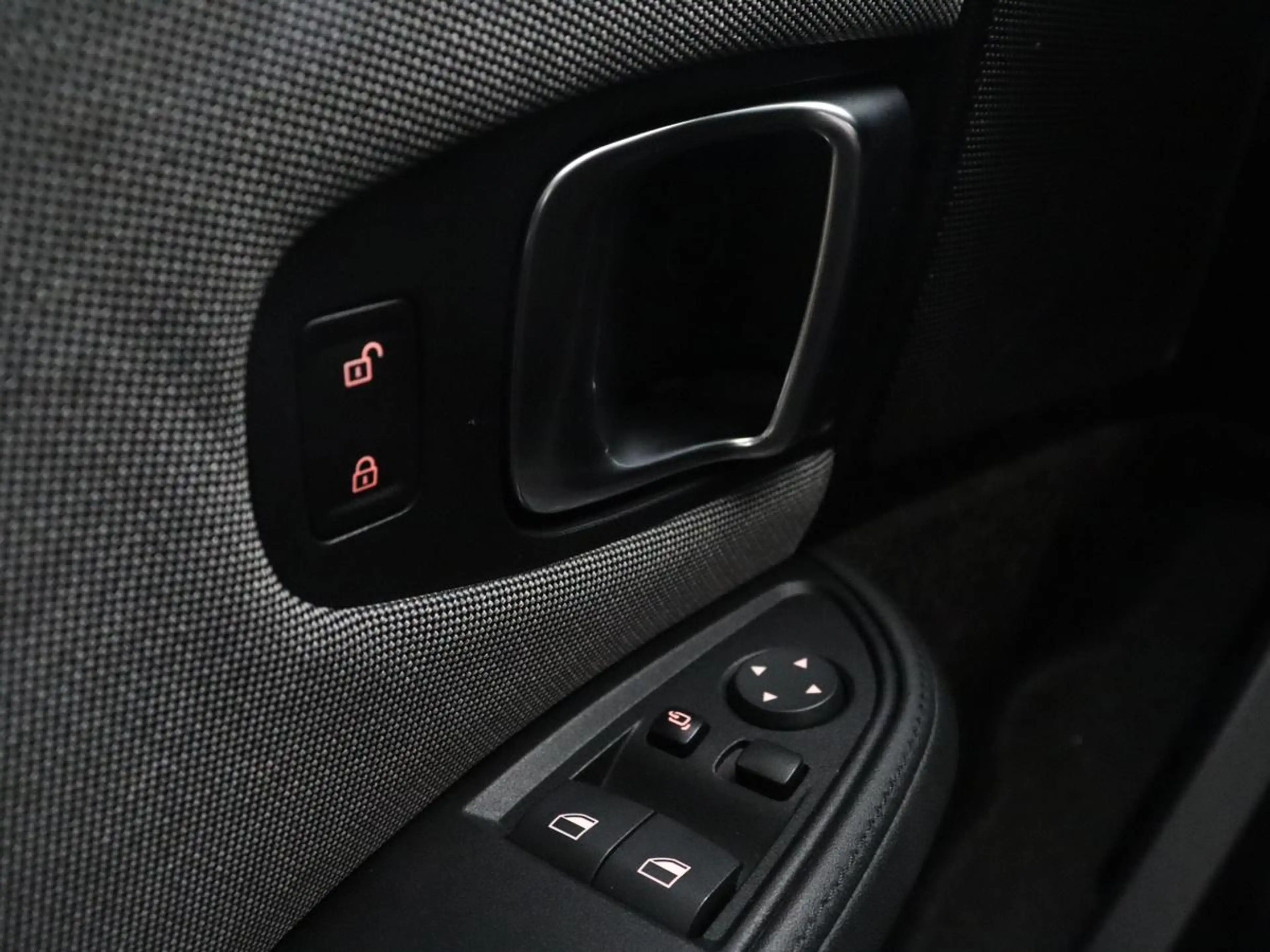 BMW i3 Basis 120Ah 42 kWh | SOH 85 % | Navigatie | LED | — photo 35
