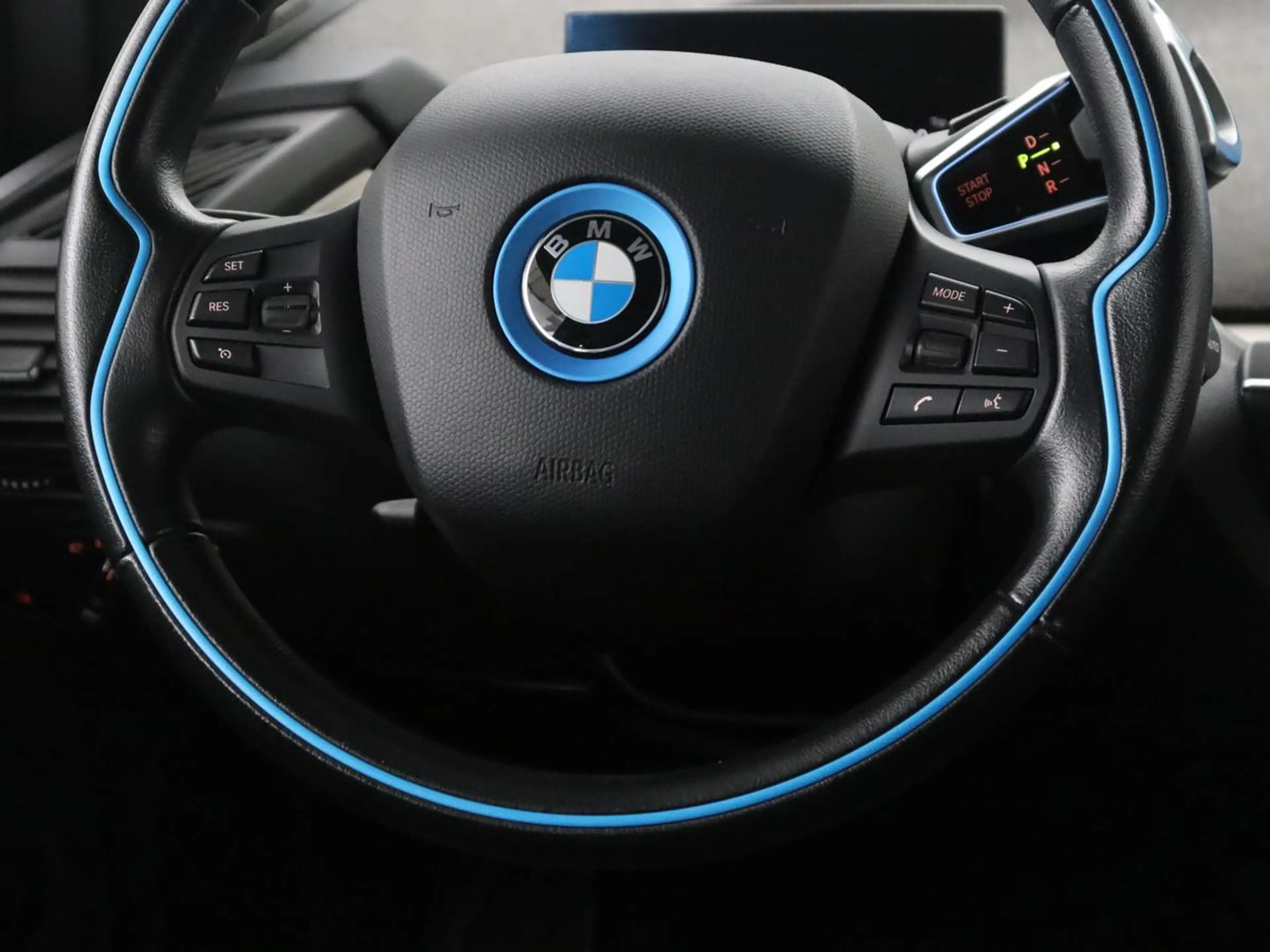 BMW i3 Basis 120Ah 42 kWh | SOH 85 % | Navigatie | LED | — photo 9