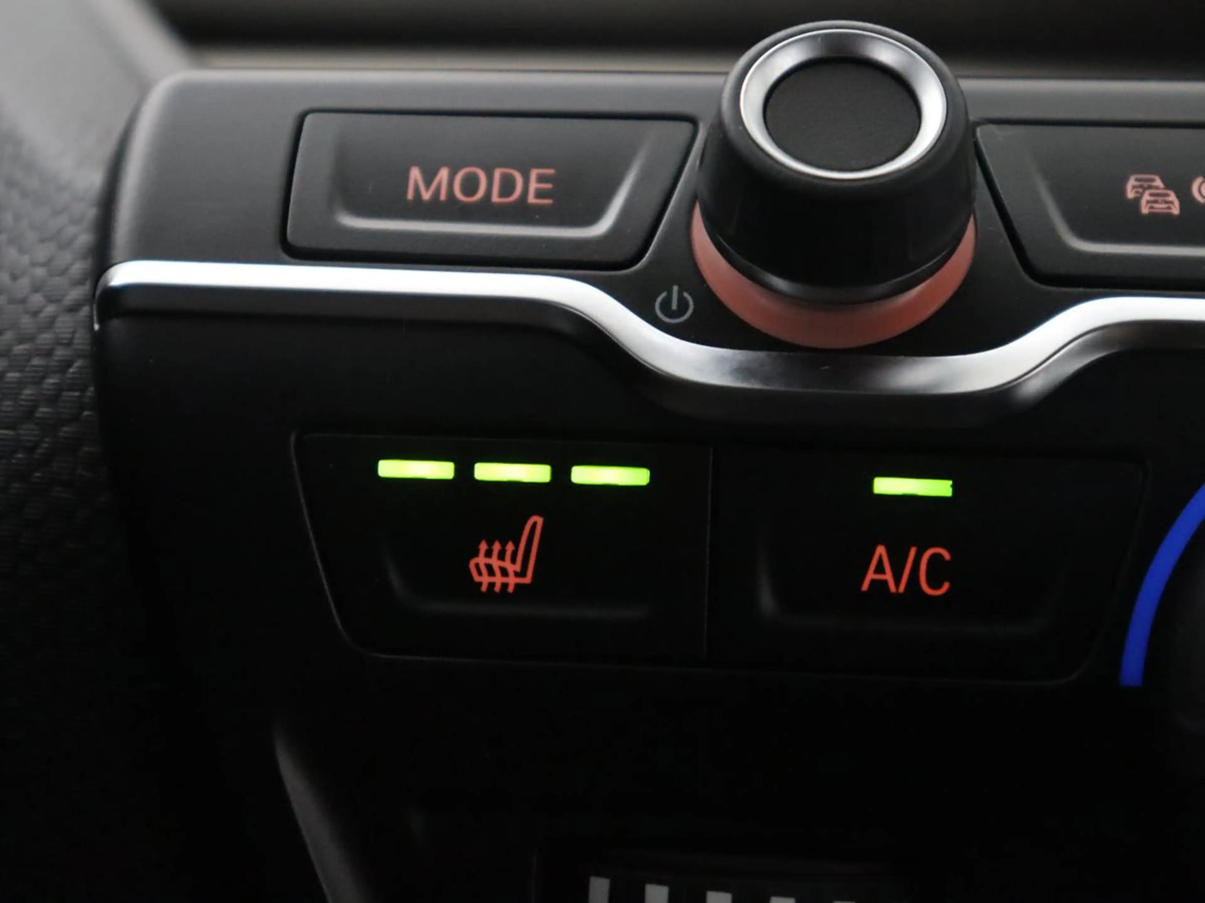 BMW i3 Basis 120Ah 42 kWh | SOH 85 % | Navigatie | LED | — photo 5