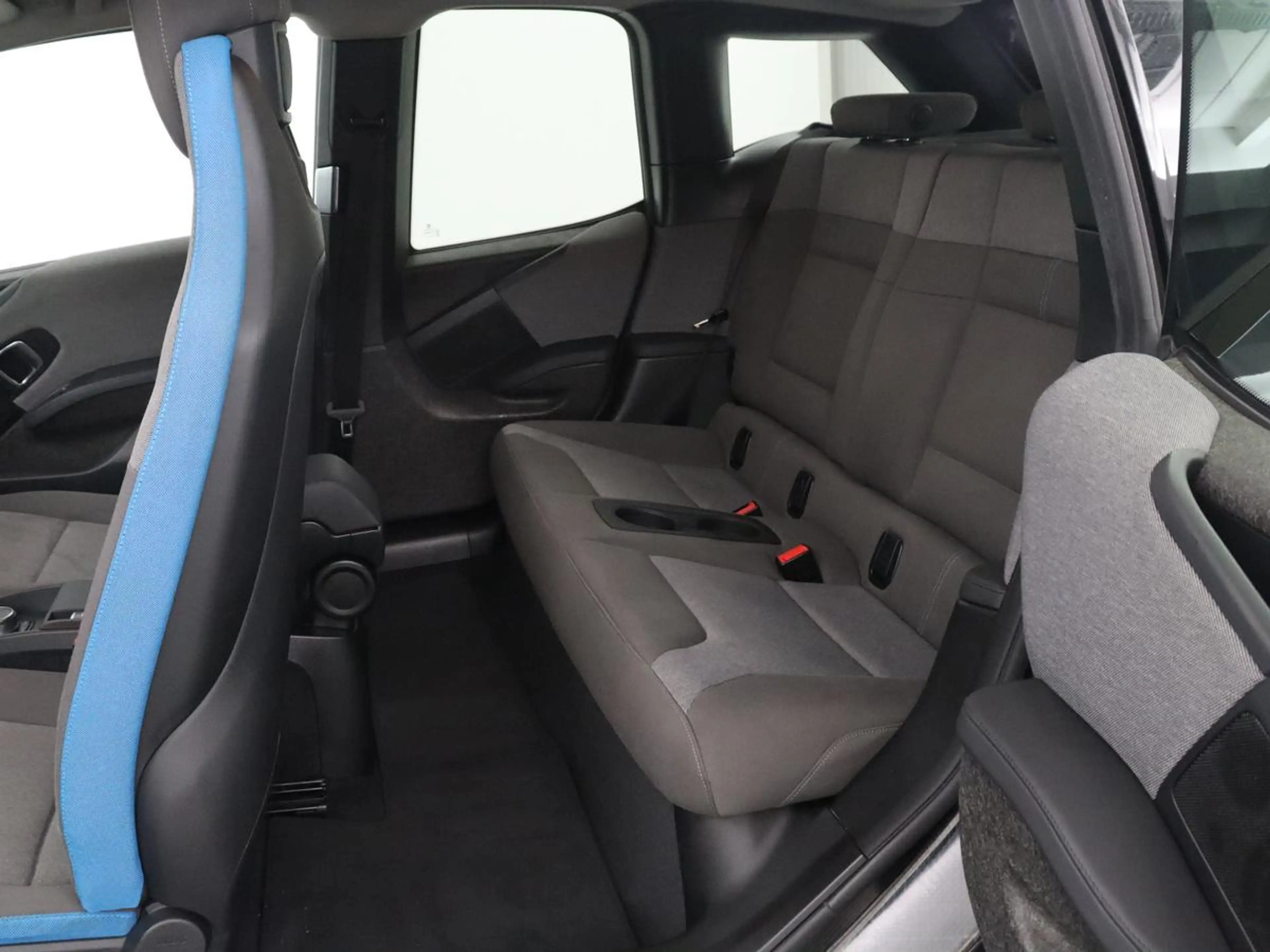 BMW i3 Basis 120Ah 42 kWh | SOH 85 % | Navigatie | LED | — photo 7