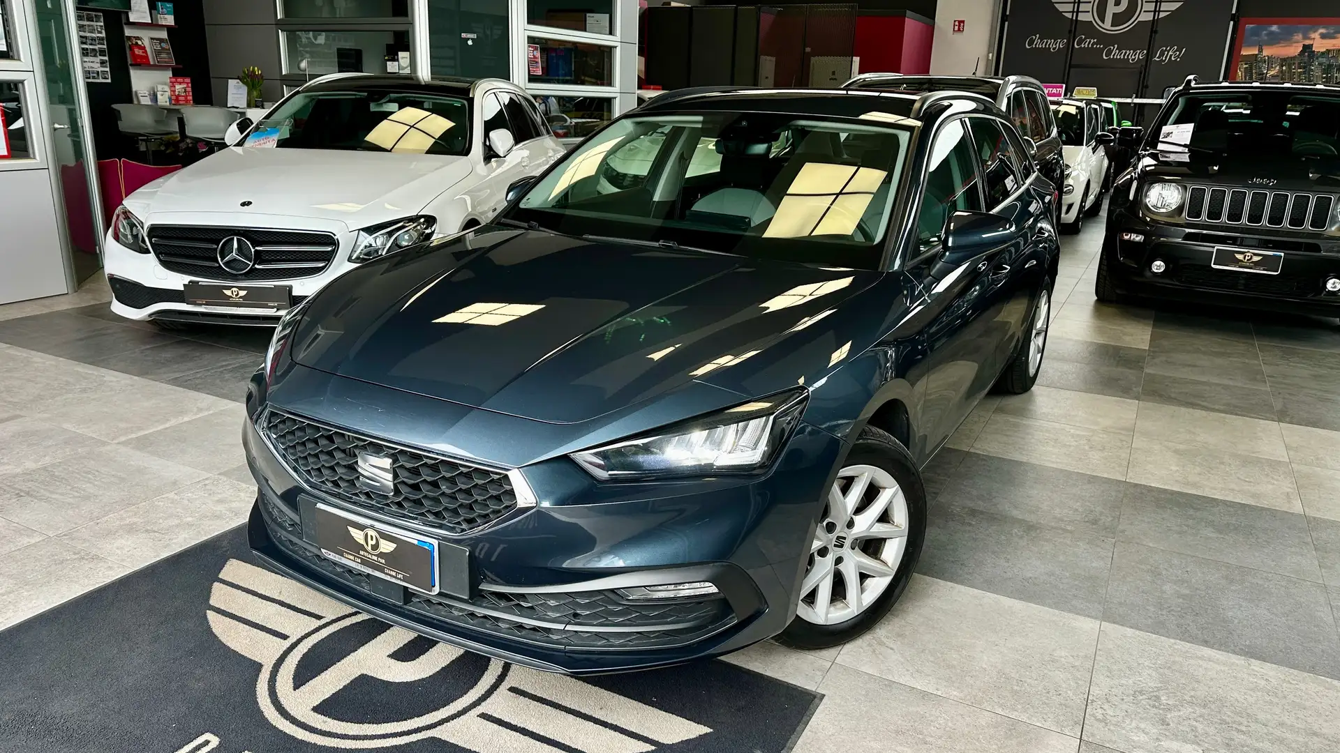 SEAT Leon Sportstourer 2.0 tdi 150CV Dsg Style Grigio - 1