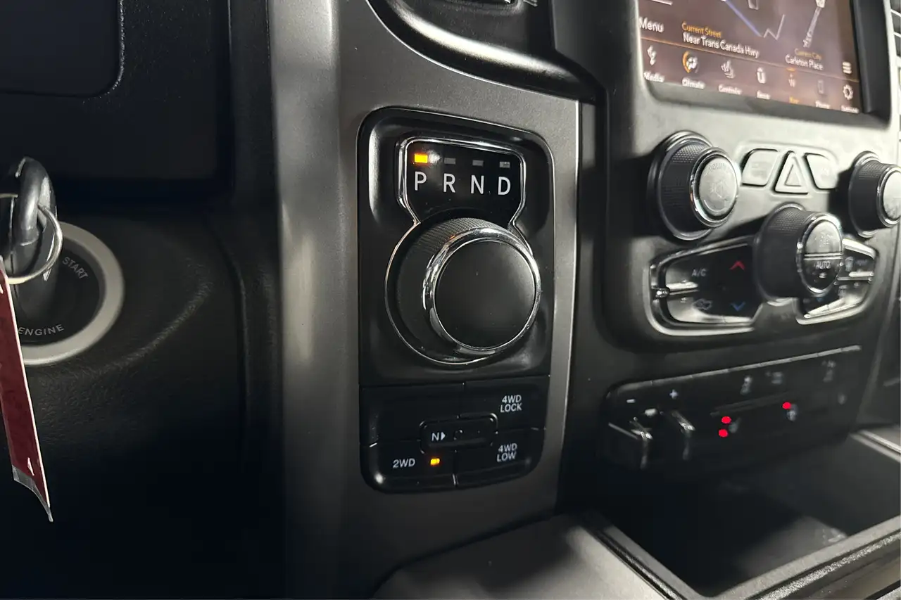 RAM 1500 снимка RAM 1500