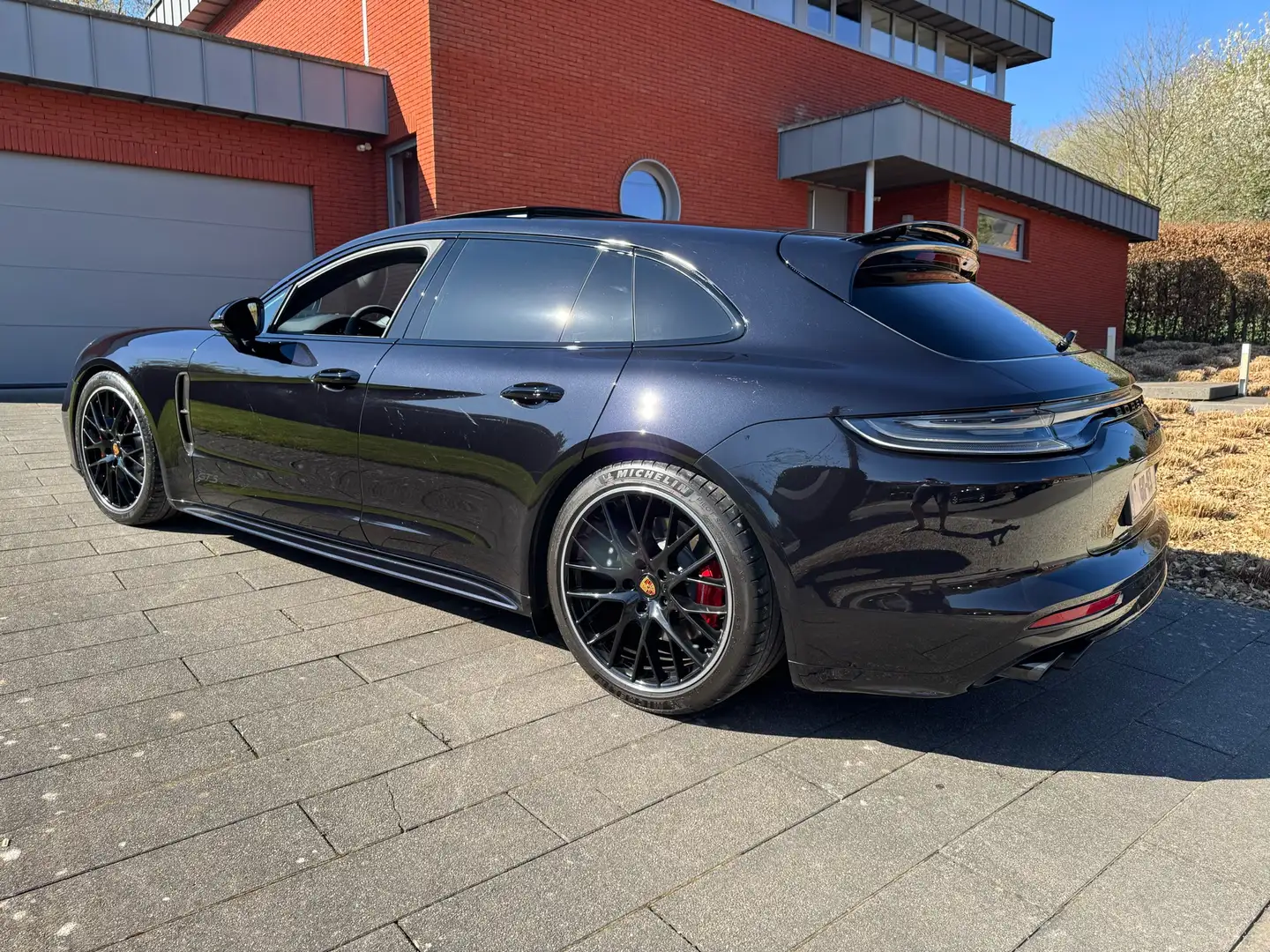 Porsche Panamera GTS Sport Turismo 4.0 V8 Bi-Turbo PDK Noir - 2