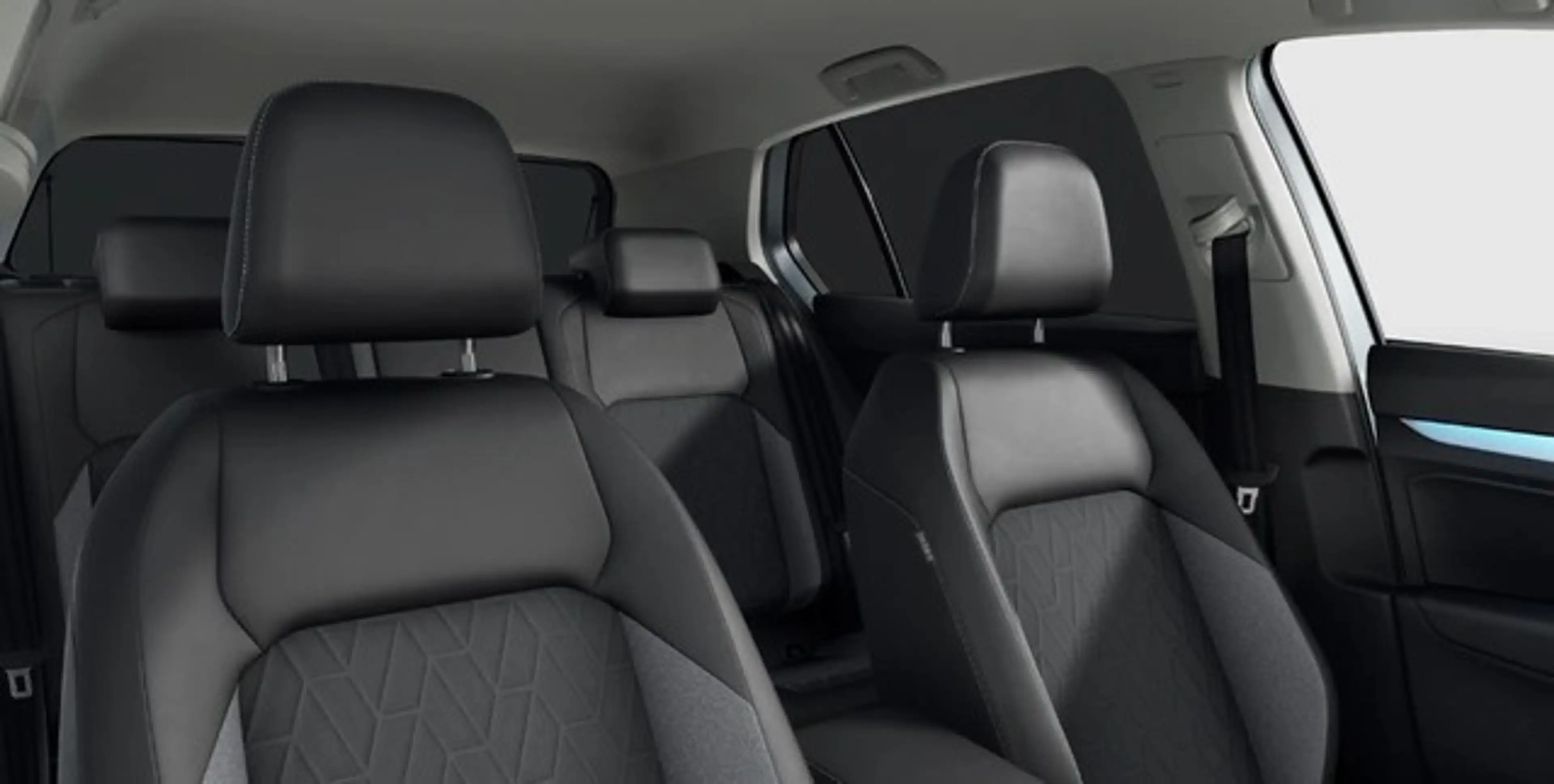 Volkswagen Golf VIII 1.5 eTSI 110 kW Energy GJR Navi — photo 4