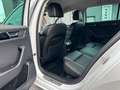 Skoda Superb Combi L&K Weiß - thumbnail 8