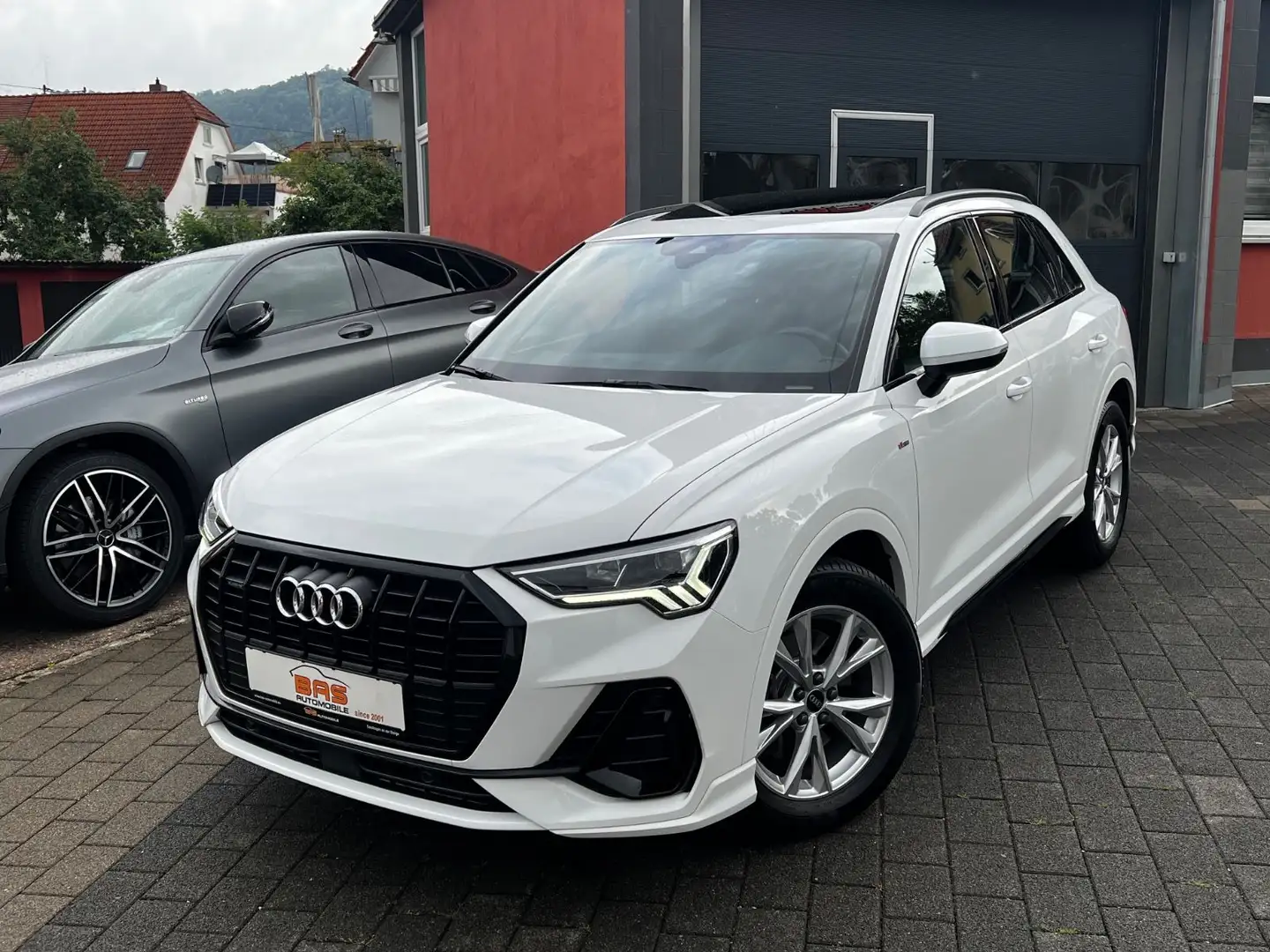 Audi Q3 45 TFSI quattro S line*PANO*LED*VIRTUAL*NAVI* Weiß - 1