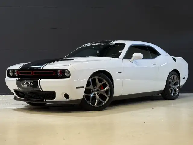 2015 Dodge Challenger in White for sale