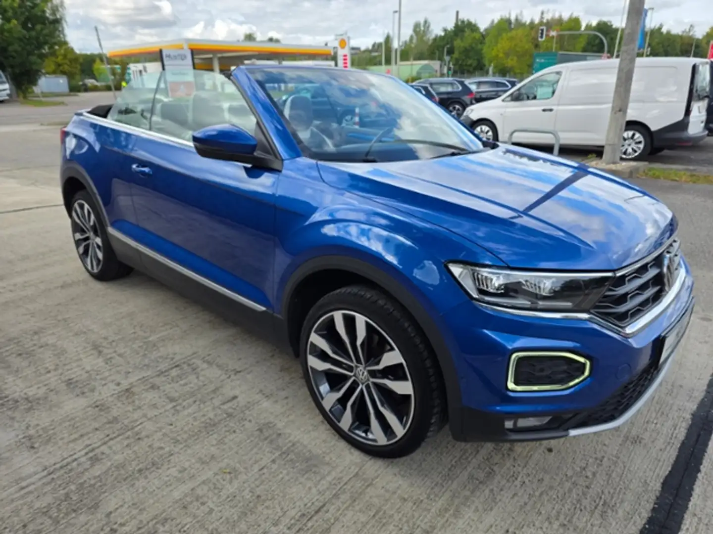 Volkswagen T-Roc Cabriolet Style 1.5 TSI DSG Blau - 2