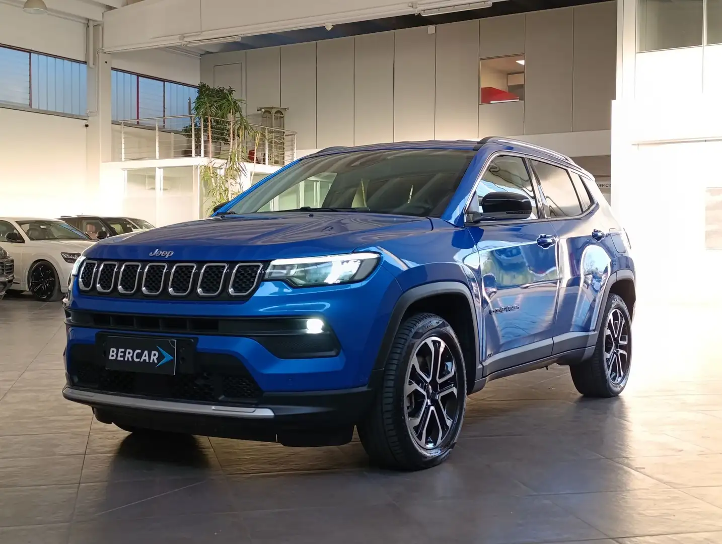 Jeep Compass Compass 1.3 Turbo T4 190 CV PHEV AT6 4xe Limited Blau - 2
