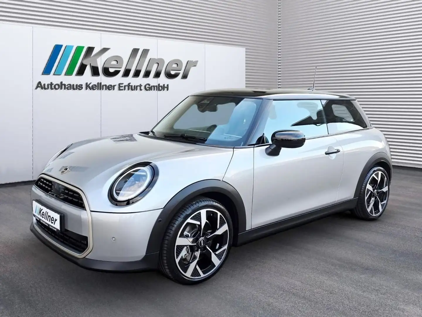 MINI Cooper C Favoured Trim Head-Up+R-Kamera+Sportsi Silber - 2