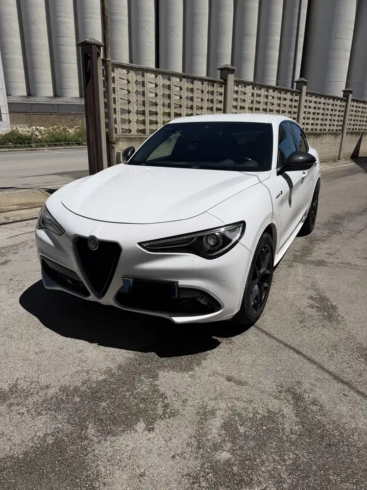 Alfa Romeo Stelvio 2021 — фото 7