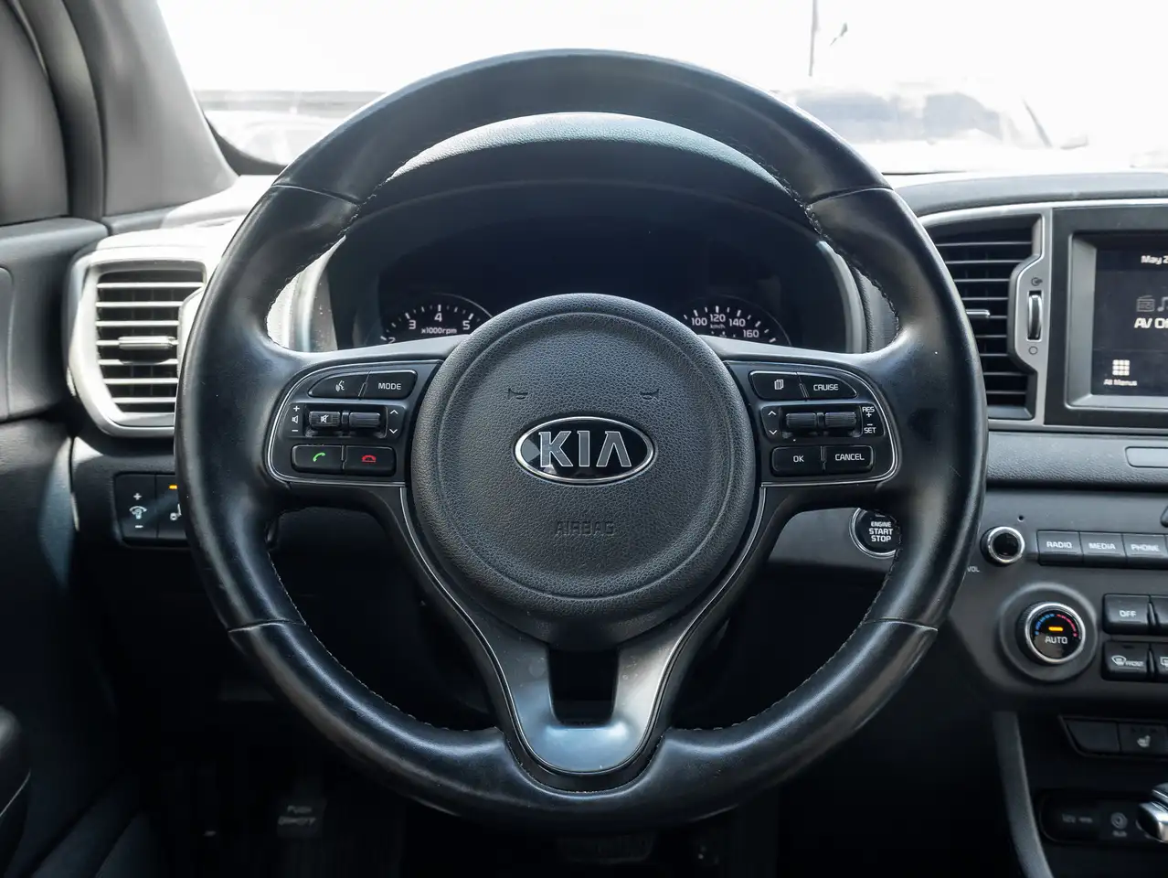 Kia Sportage снимка Kia Sportage