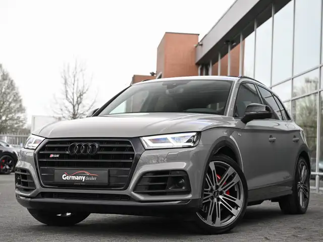 Audi SQ5 3.0TFSI 354PK Quattro RS-Zetels Pano Trekh 21-Inch