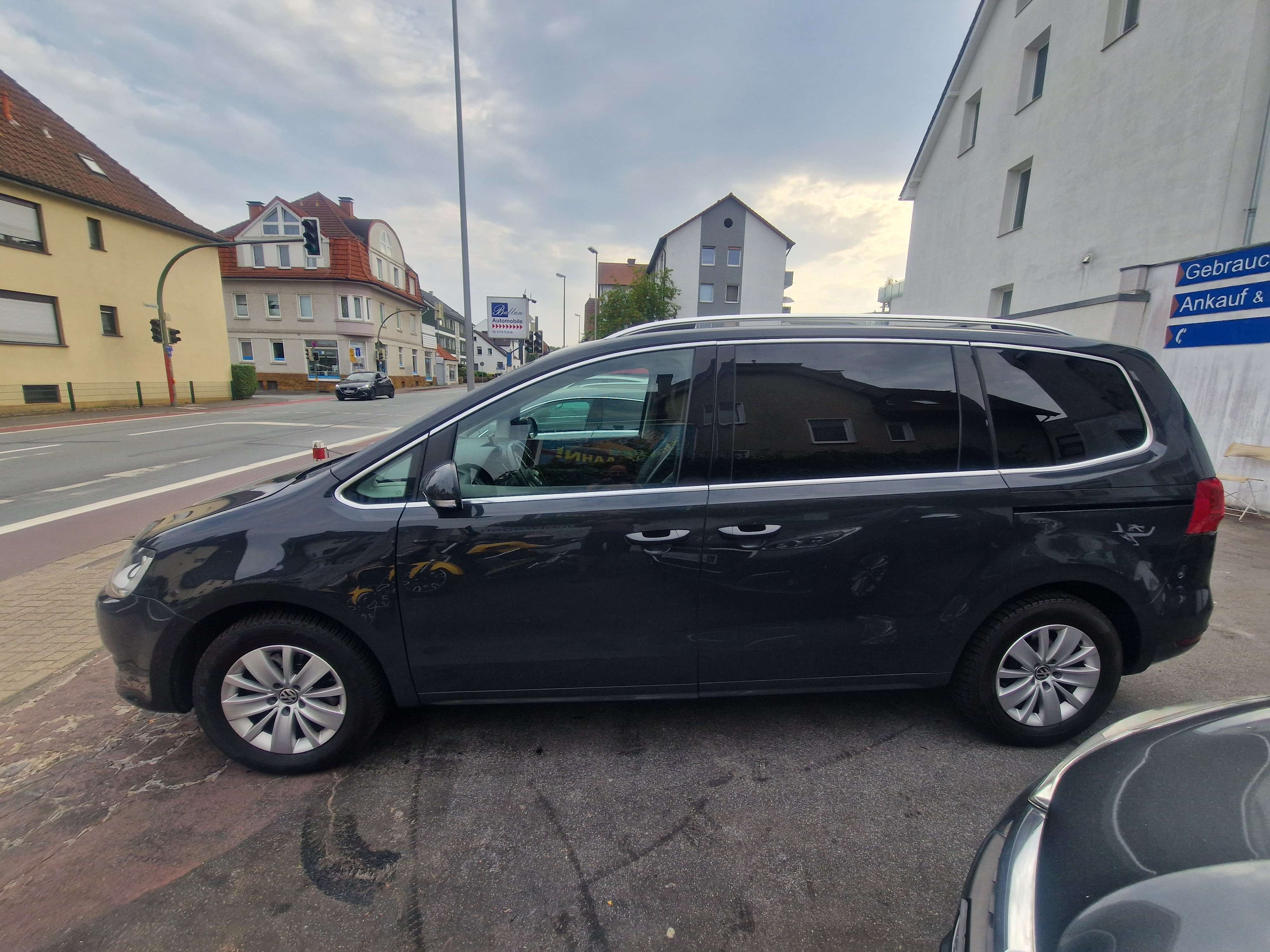 Second hand Volkswagen Sharan 