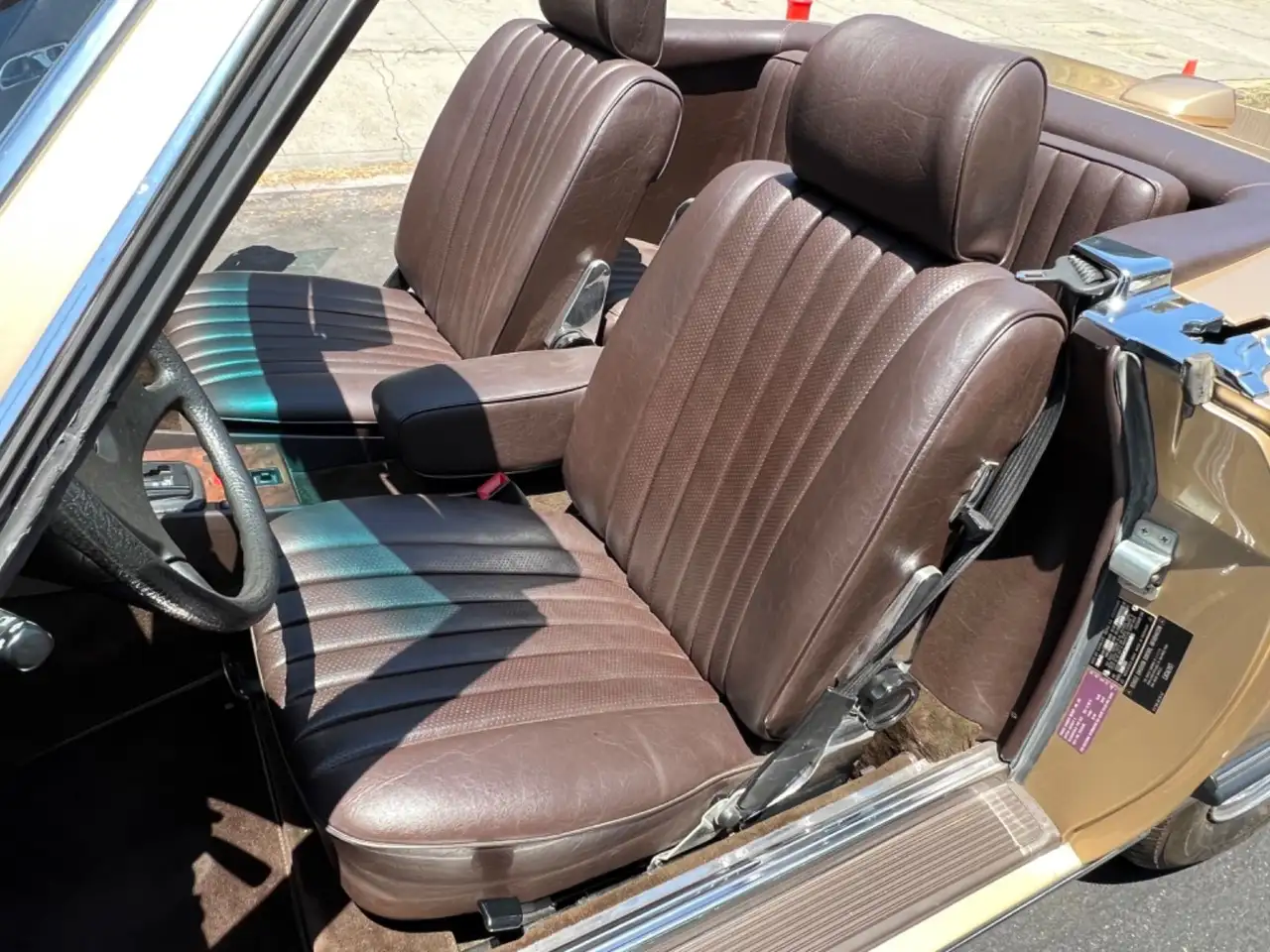 Mercedes-Benz SL 380, foto 9