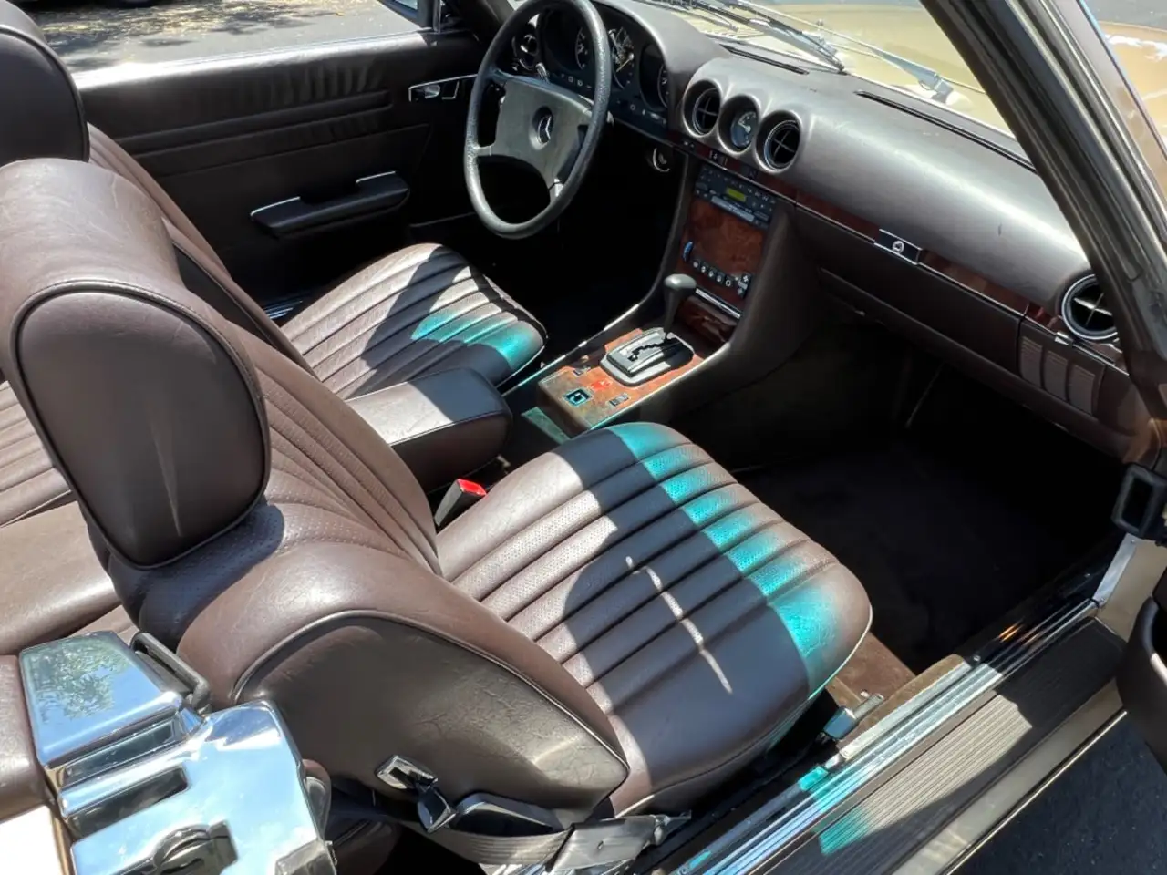 Mercedes-Benz SL 380, foto 8