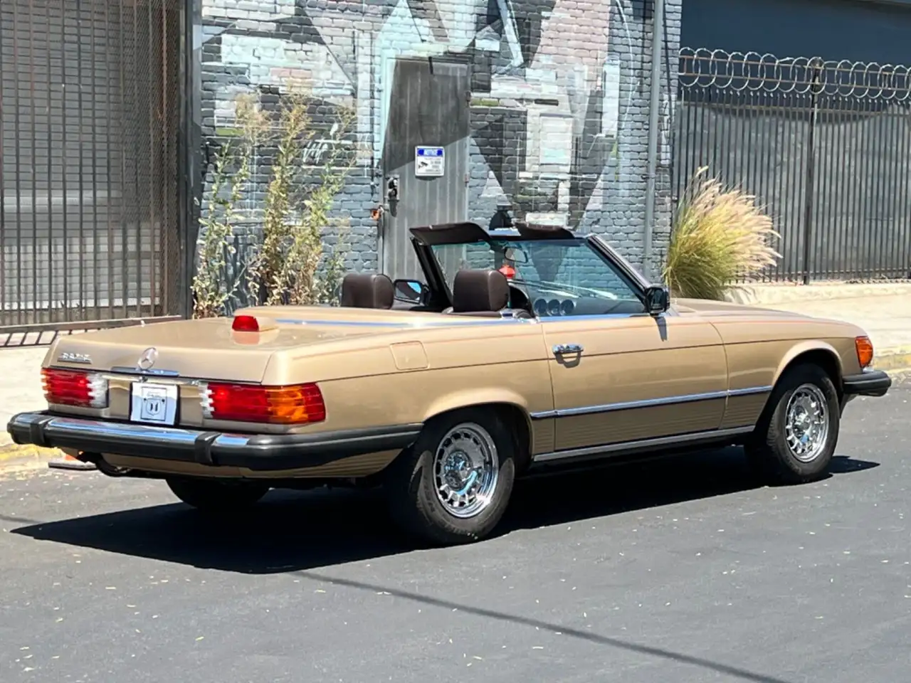 Mercedes-Benz SL 380, foto 3