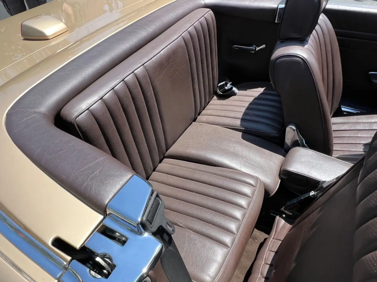 Mercedes-Benz SL 380, foto 11