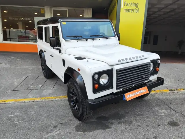 Land Rover Defender 110 SW SE