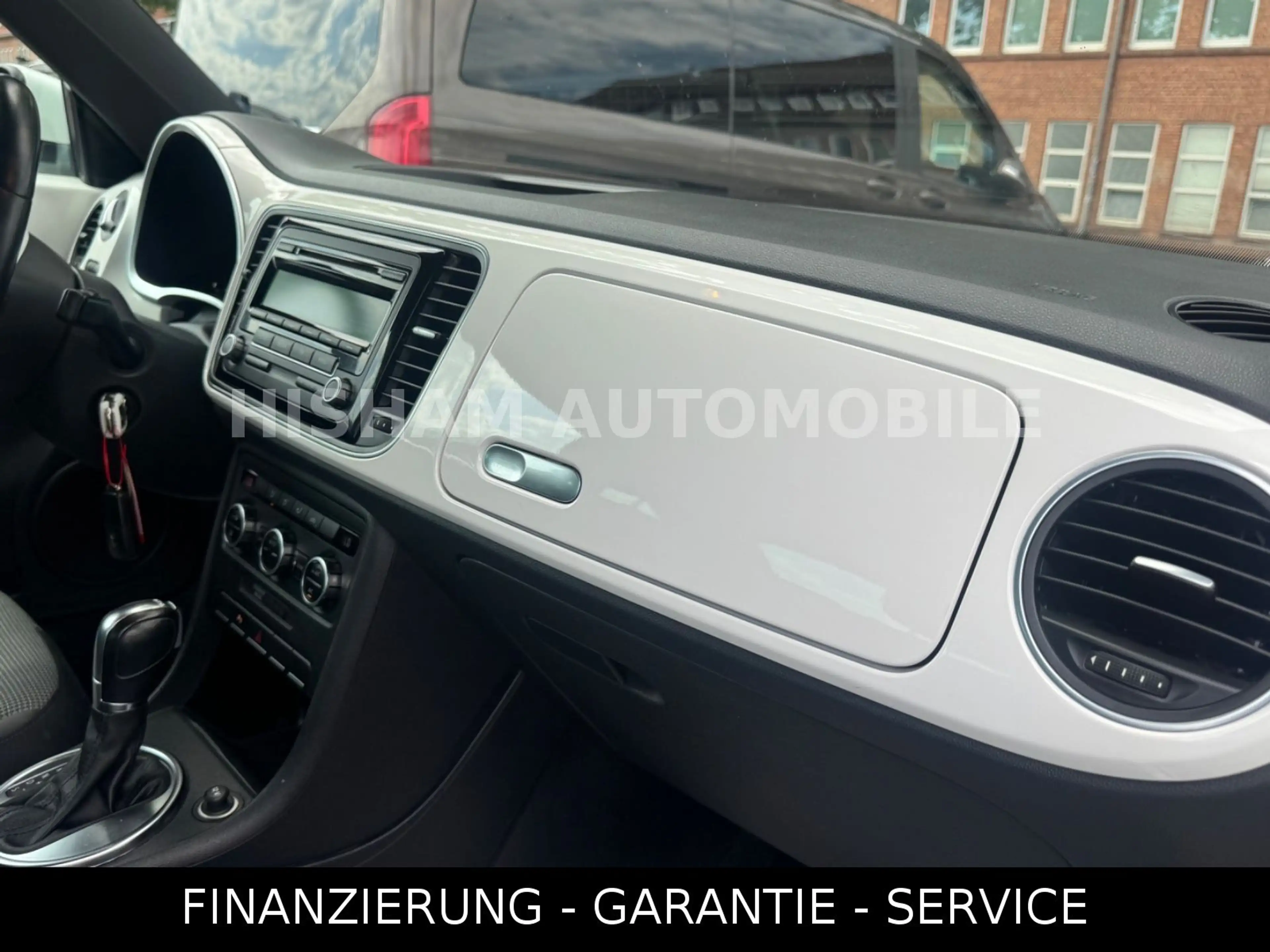 Volkswagen Beetle 2,0TDI Design/AUTOMATIK/XENON/TEM/PDC/ALU — photo 9