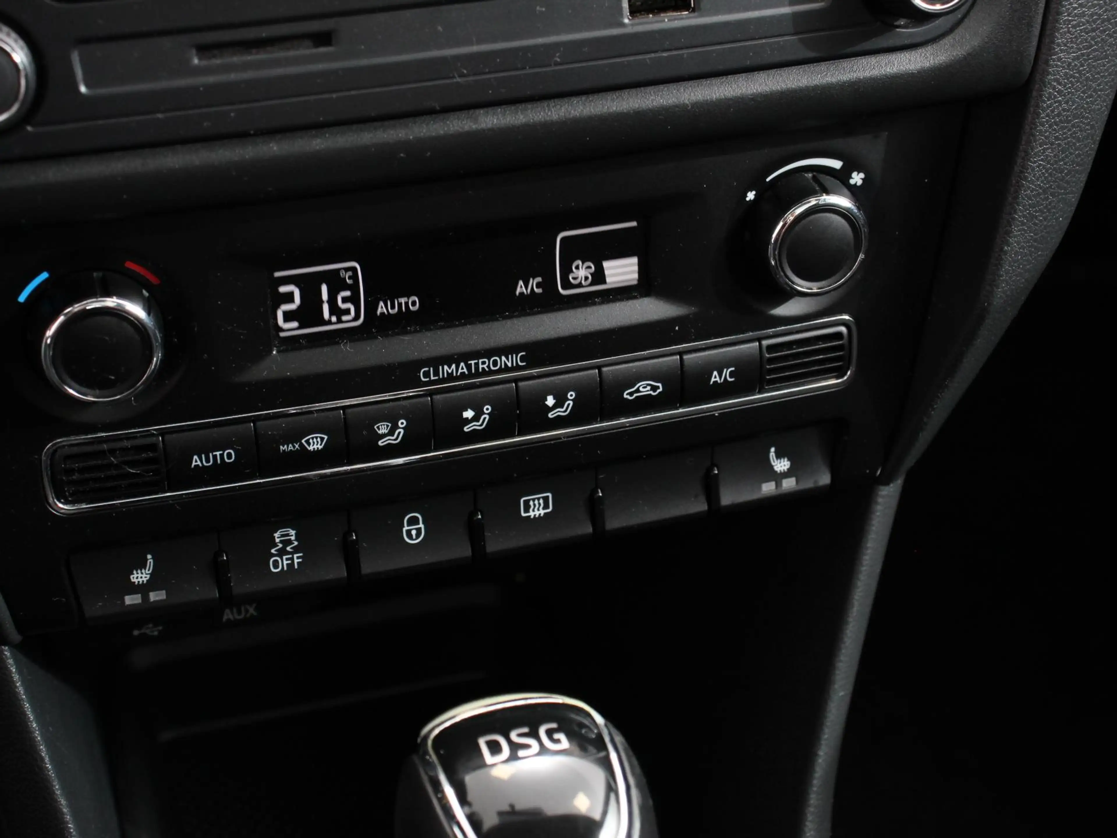 Skoda Rapid/Spaceback 1.4 TSI 122pk Automaat Elegance Style Panorama dak — photo 15