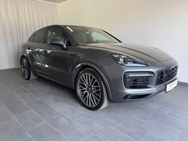 Porsche Cayenne E-Hybrid Coupé Ansicht 3