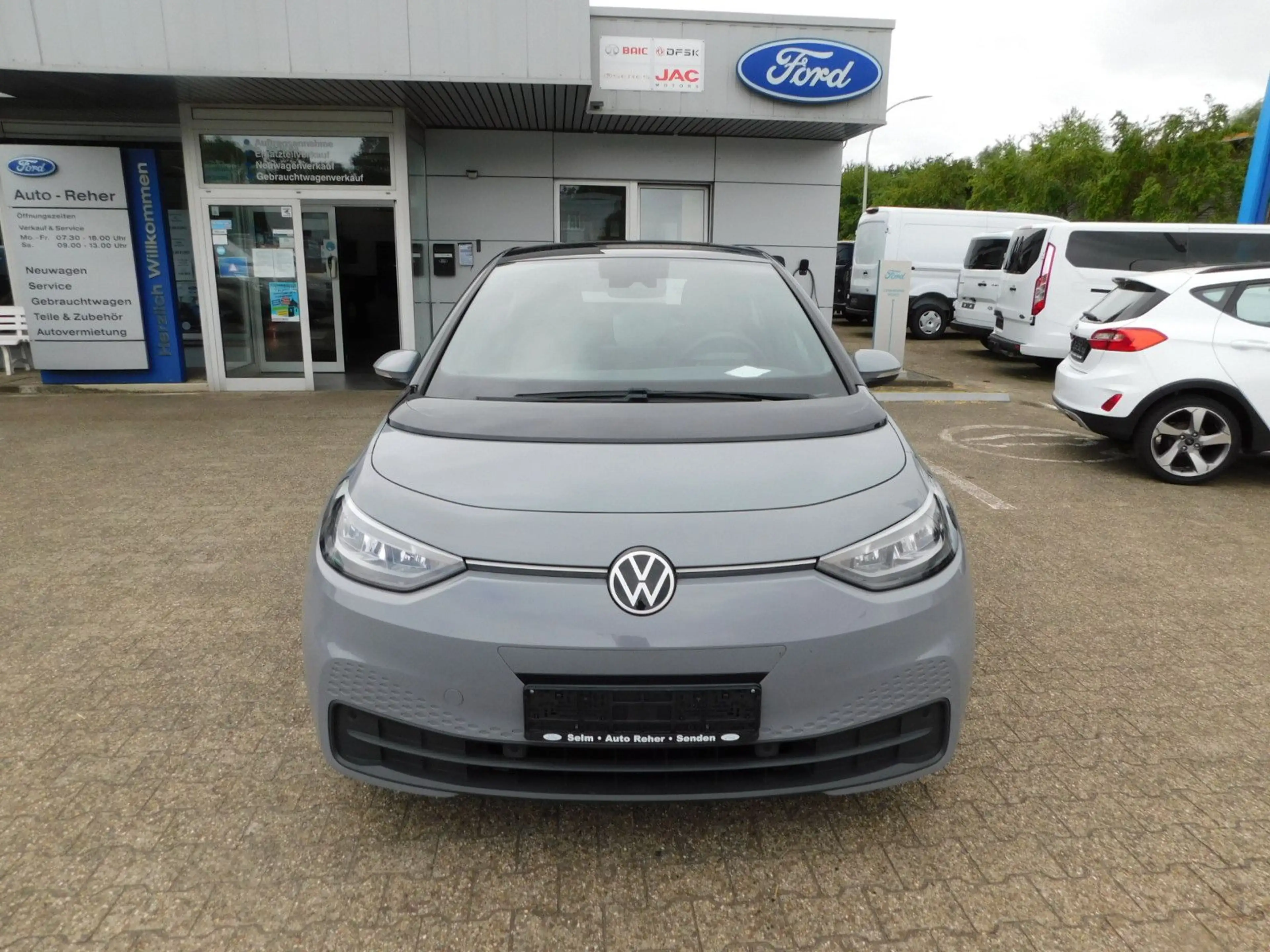 Volkswagen ID.3 Pro 107 kW — photo 2