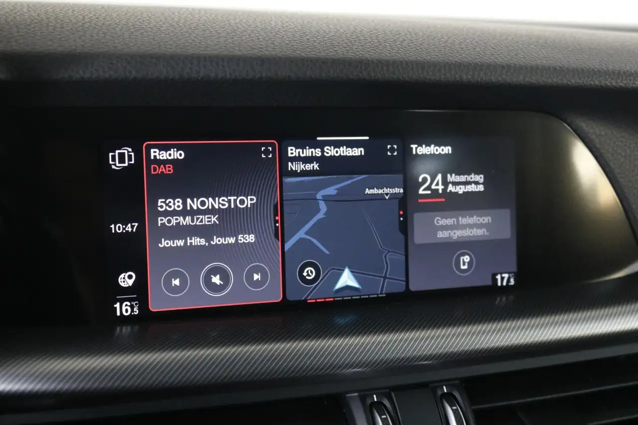 Alfa Romeo Stelvio 2.0 T AWD Veloce Ti BTW'er Clima Leder Elek., миниатюра 21