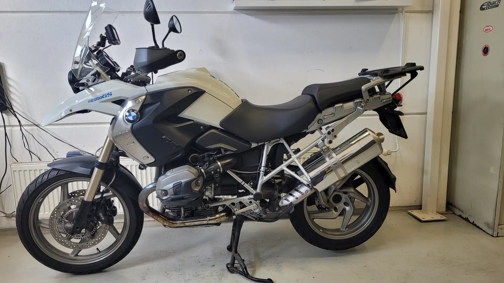BMW R 1200 GS adventure motor + Garmin navi Wit - 2
