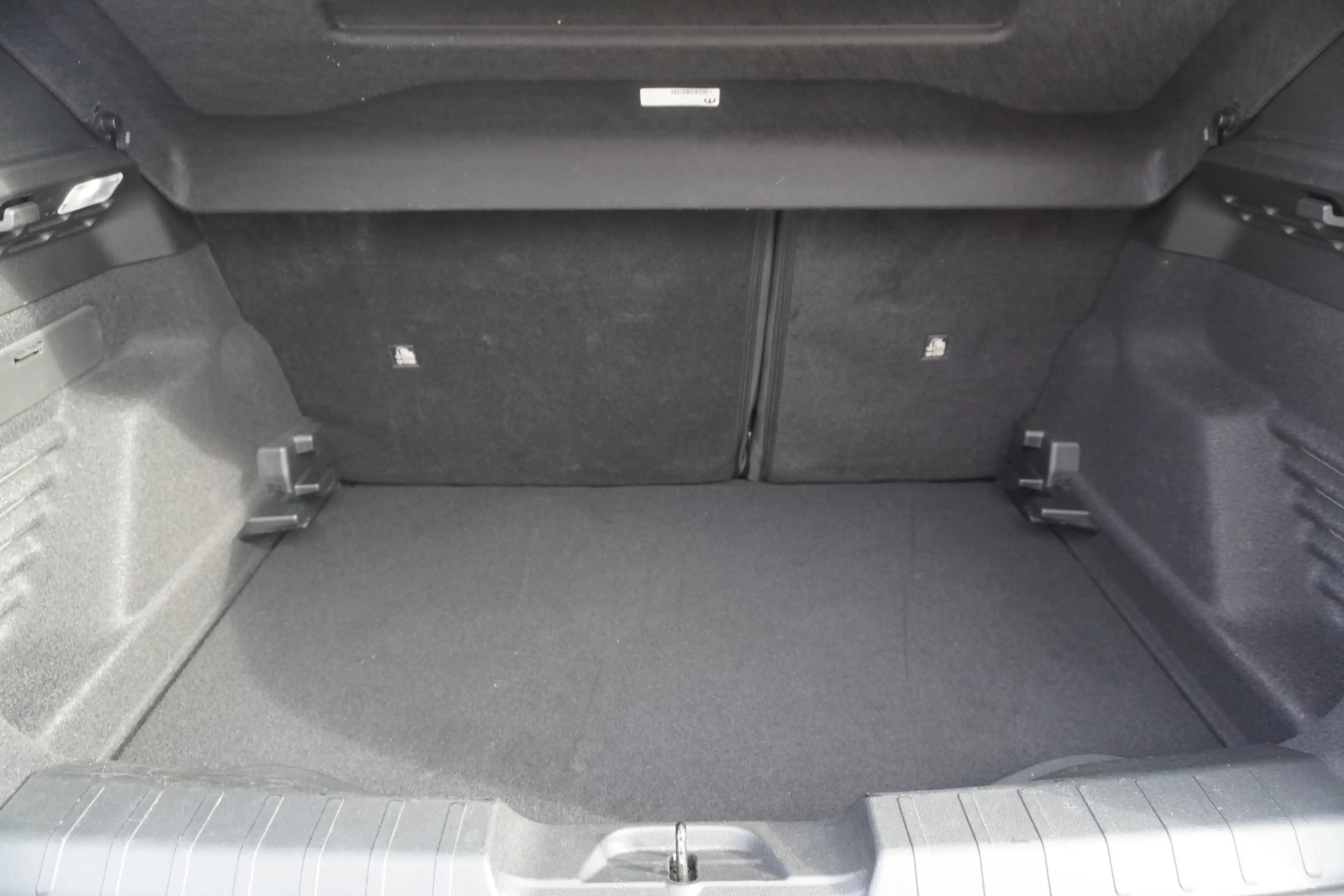 Jeep Avenger 1.2 Altitude LED Navi ACC Kamera DAB — photo 7