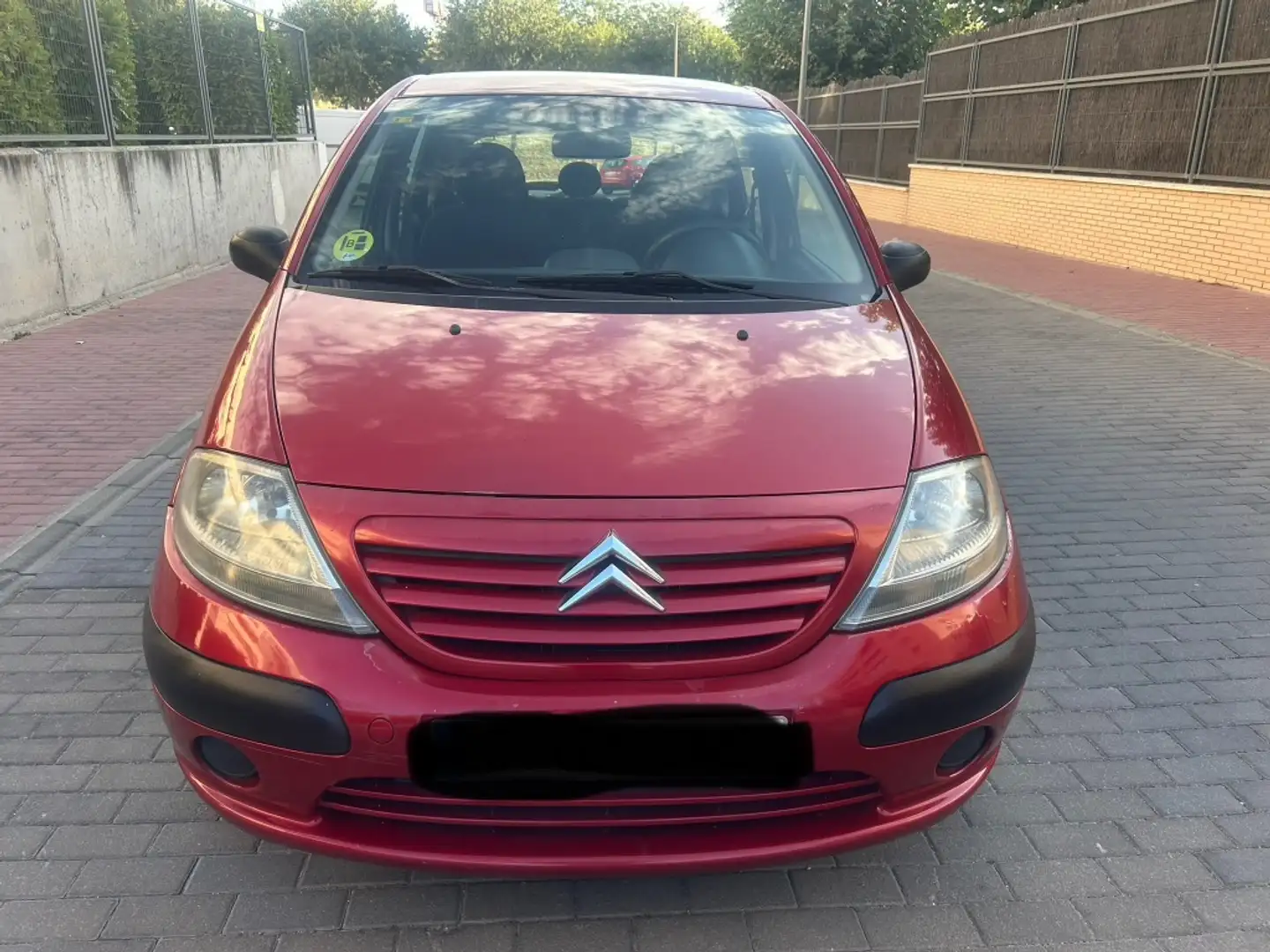 Citroen C3 1.4i 16v S&S Sensodrive Burdeos - 2