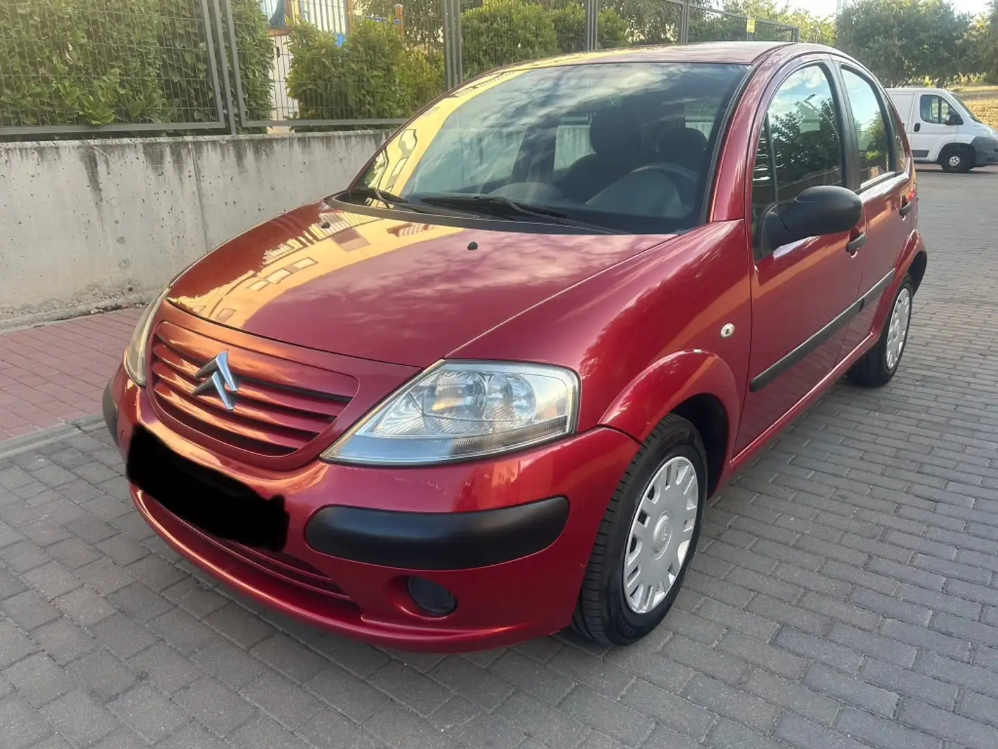 Citroen C3 1.4i 16v S&S Sensodrive Burdeos - 1