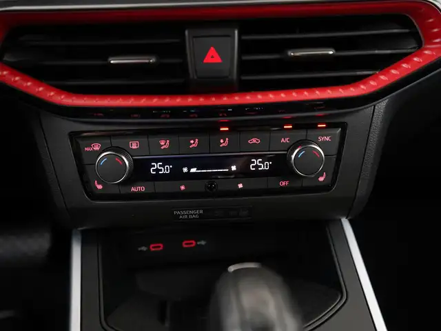 Seat Arona view 12
