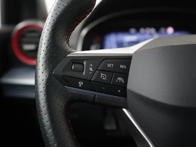 Seat Arona view 8