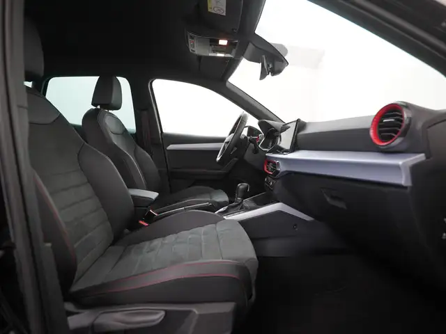 Seat Arona view 3