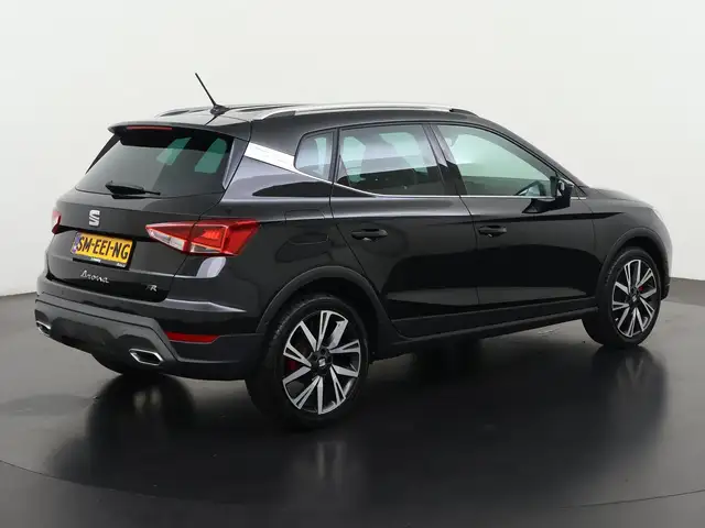 Seat Arona view 5