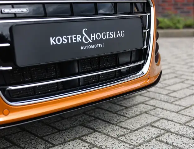Audi R8 view 10