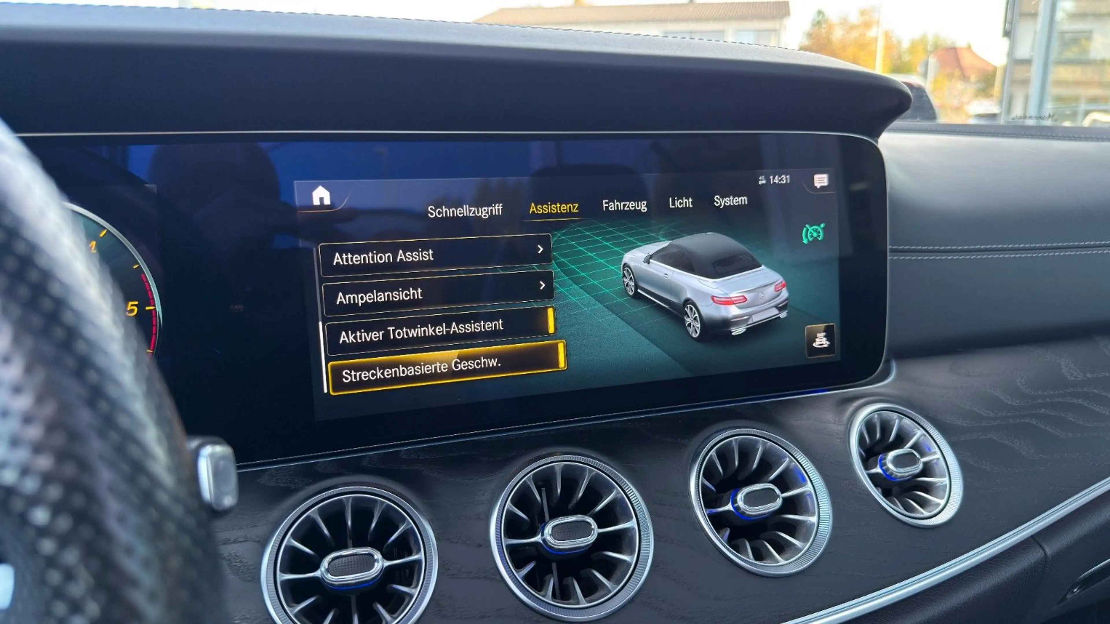 Mercedes-Benz E 400 d Cabrio 4M AMG SITZBELÜFT+HUD+AIRM+ACC+360 — photo 41
