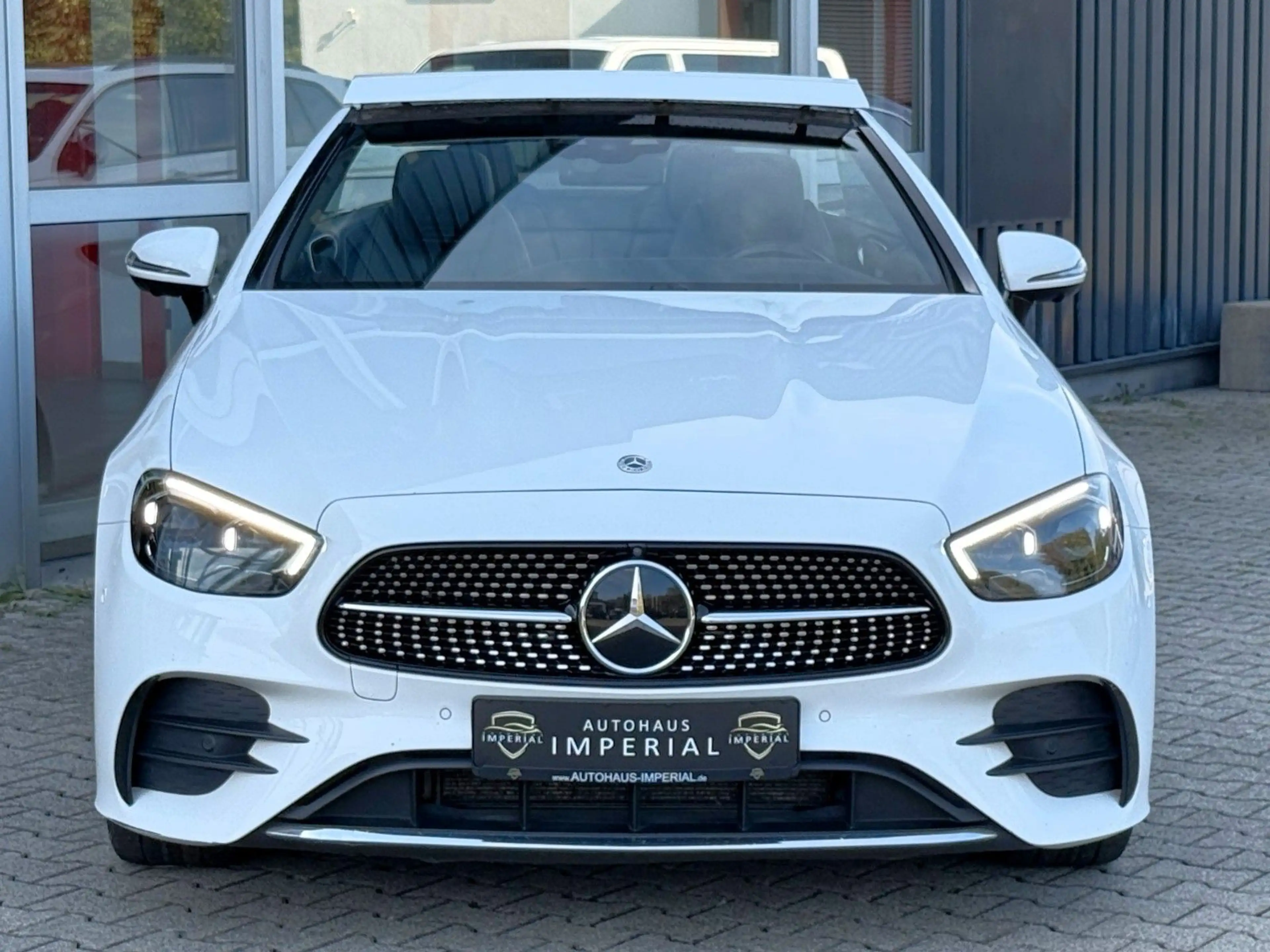 Mercedes-Benz E 400 d Cabrio 4M AMG SITZBELÜFT+HUD+AIRM+ACC+360 — photo 15