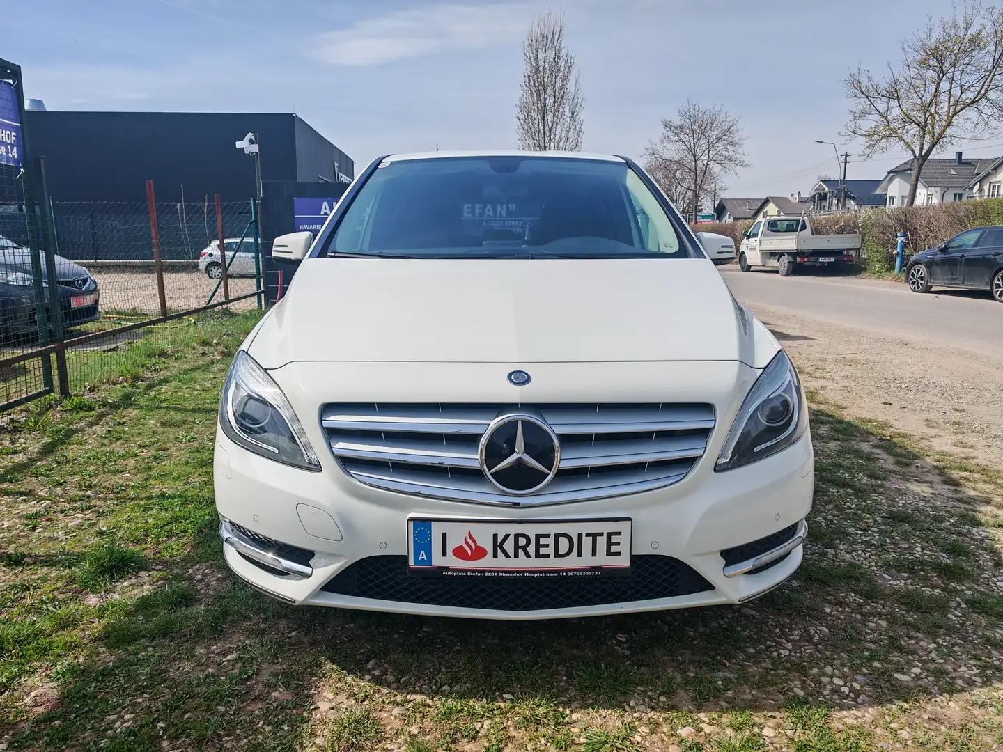 Mercedes-Benz B 180 B 180 (246.242) Weiß - 1
