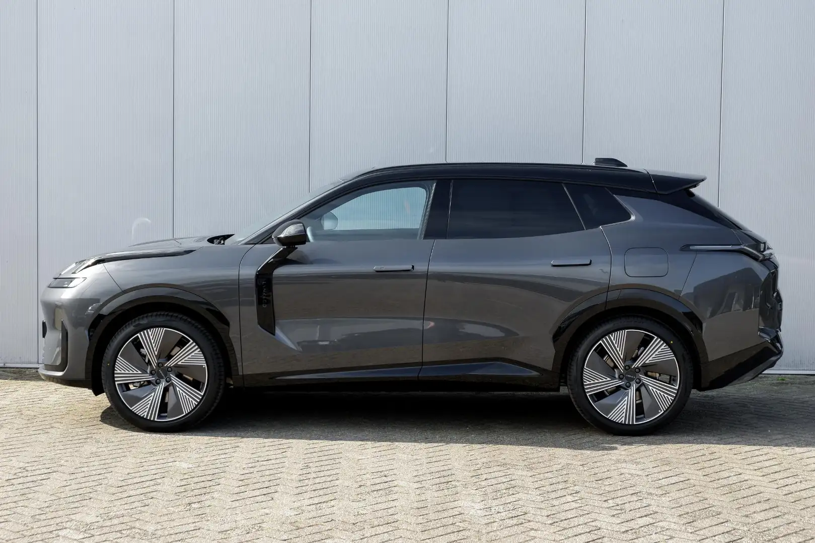 Lynk & Co 08 345PK More | 200km Hybride | Stoelmassage, Verwarm Grijs - 2