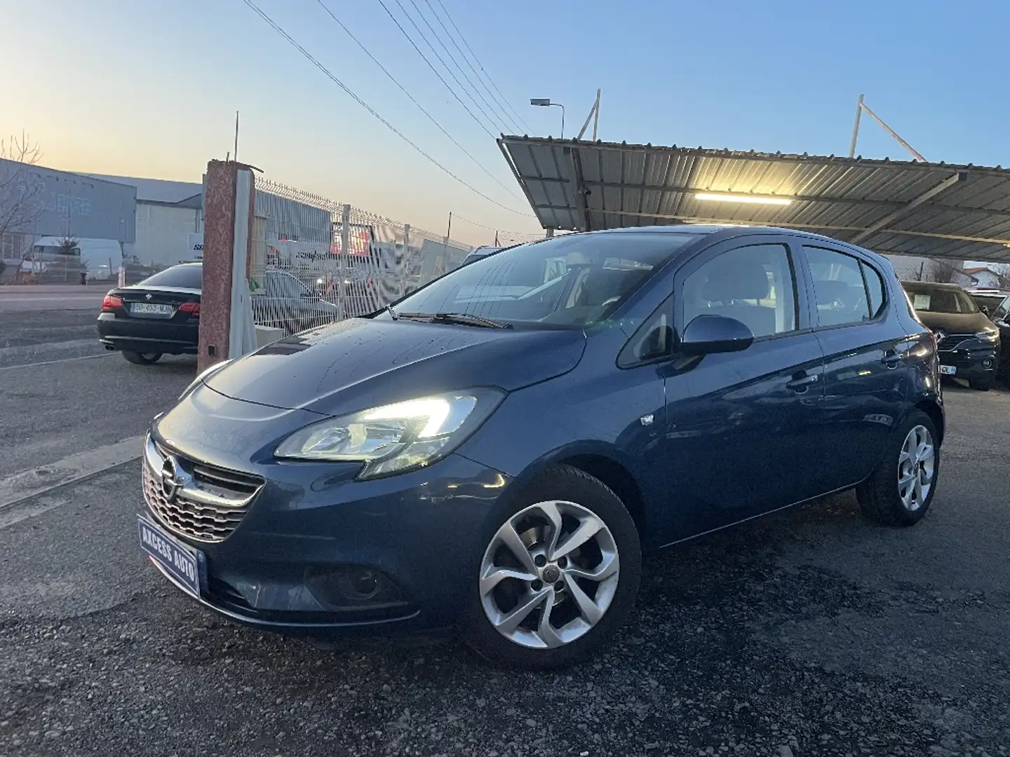 Opel Corsa 1.4 90 ch Active - 1