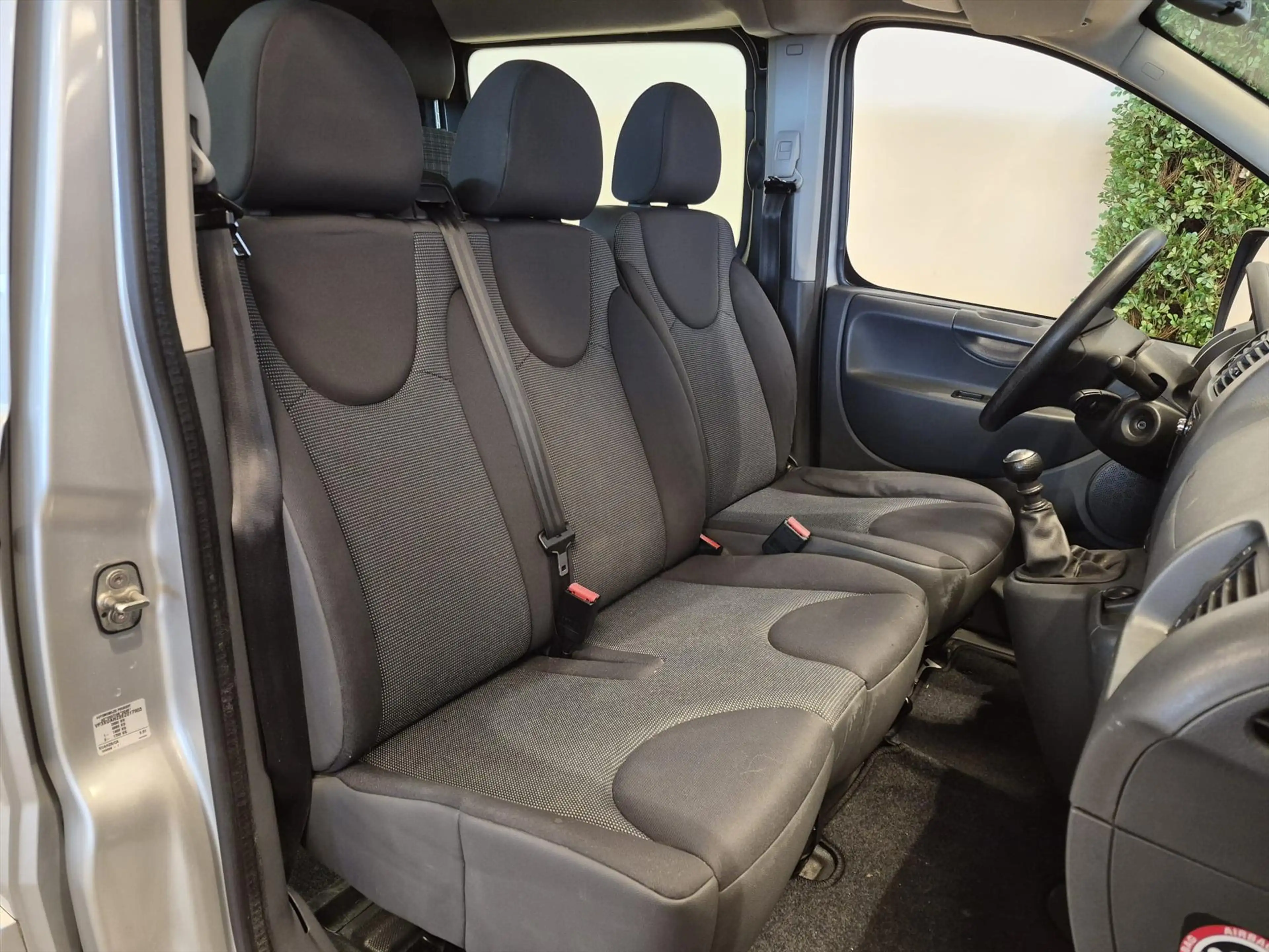 Peugeot Expert L2H1 Rolstoelbus 4+1 (airco) — photo 18